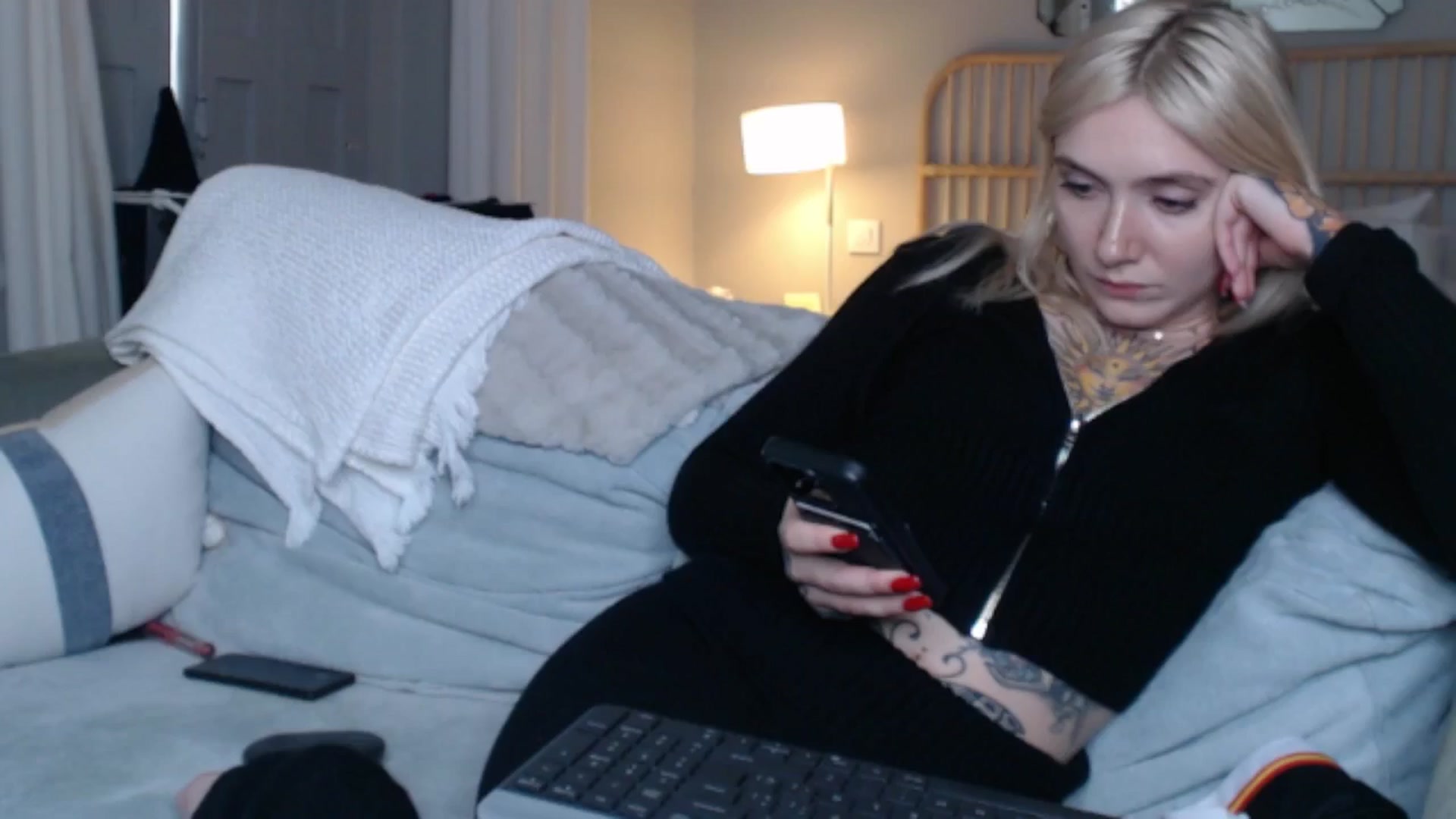 Gallery image thumbnail from Tattoo_bbgirl's myfreecams stream on, 09/24/2024, 15:03 image 18 of 20