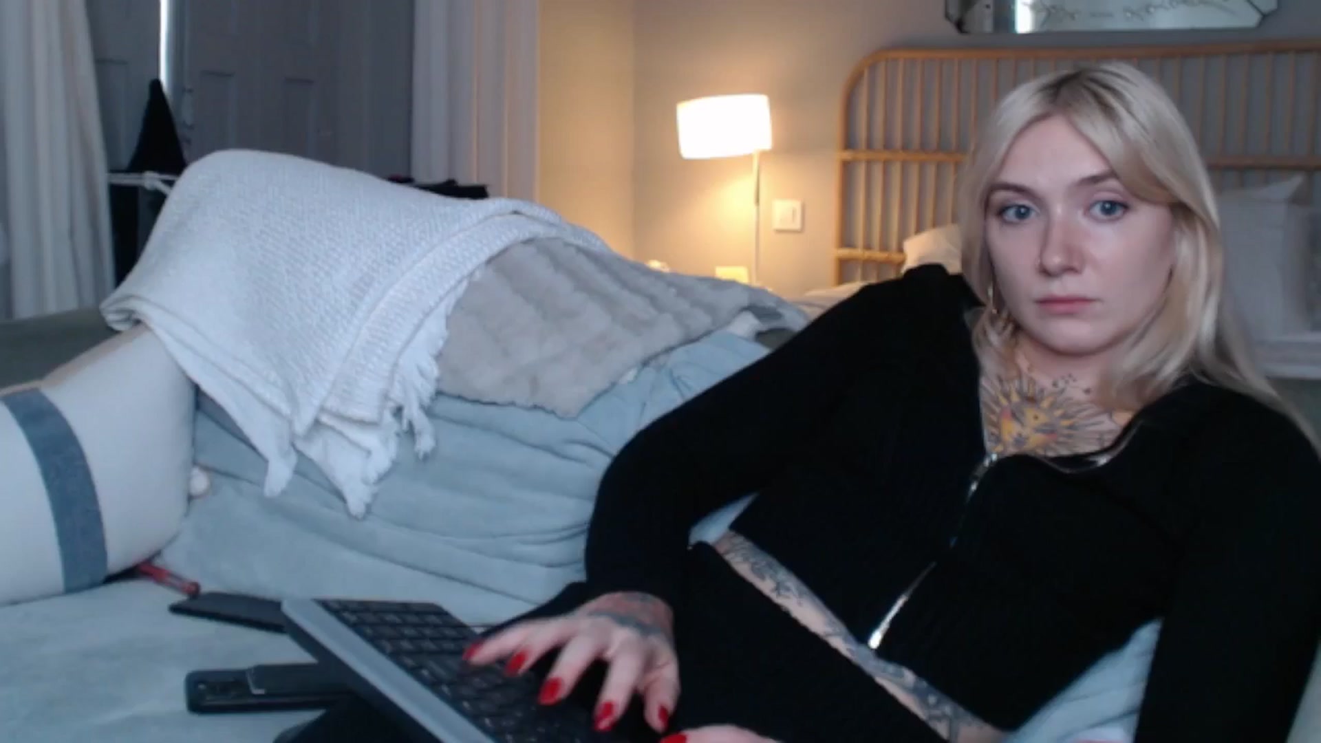Gallery image thumbnail from Tattoo_bbgirl's myfreecams stream on, 09/24/2024, 16:17 image 7 of 20