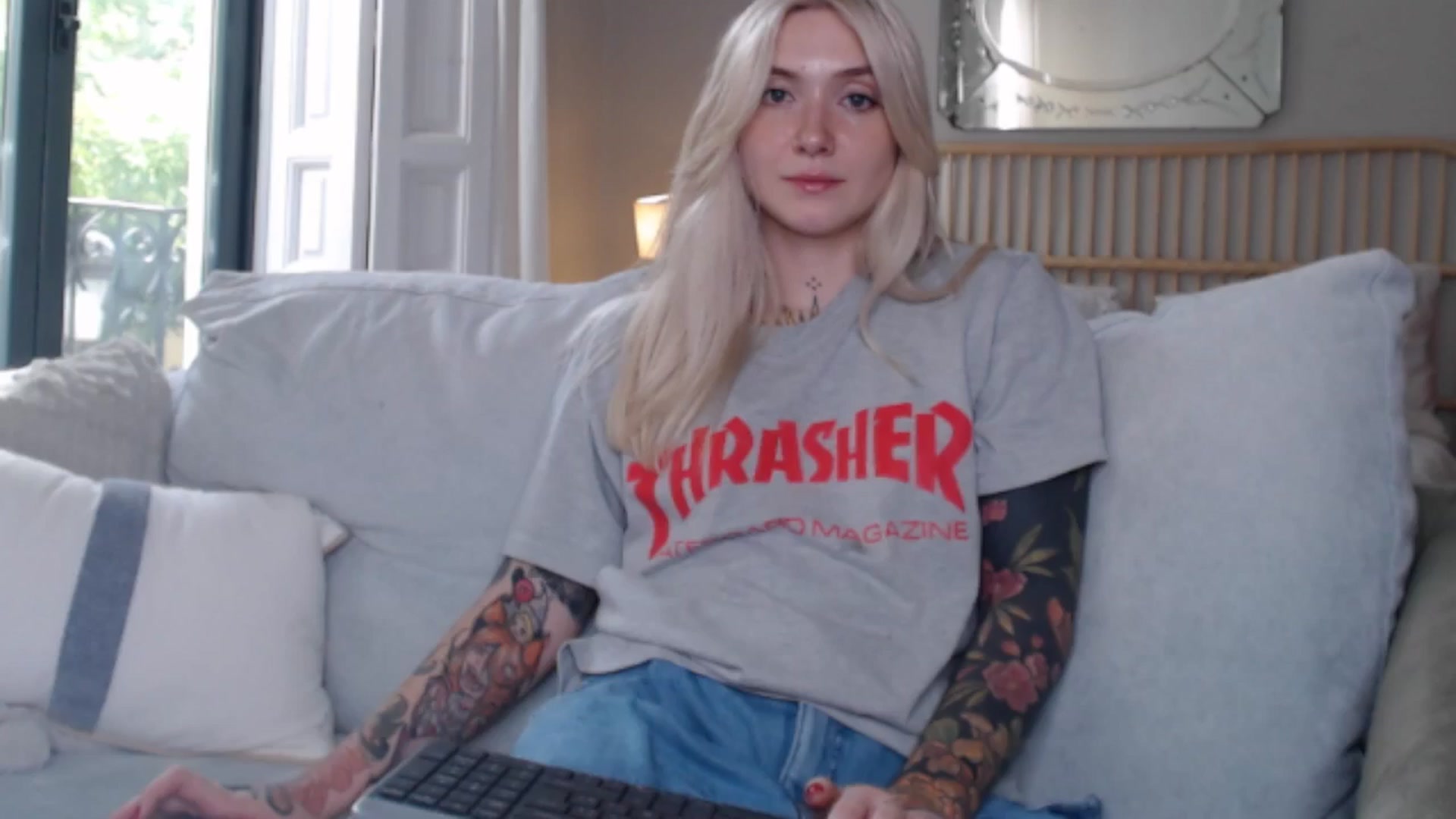 Gallery image thumbnail from Tattoo_bbgirl's myfreecams stream on, 09/25/2024, 15:51 image 15 of 20