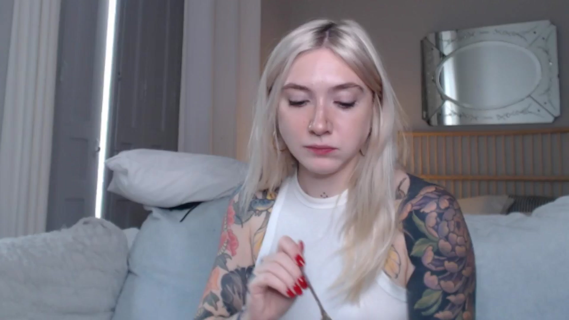 Gallery image thumbnail from Tattoo_bbgirl's myfreecams stream on, 09/26/2024, 14:37 image 11 of 20