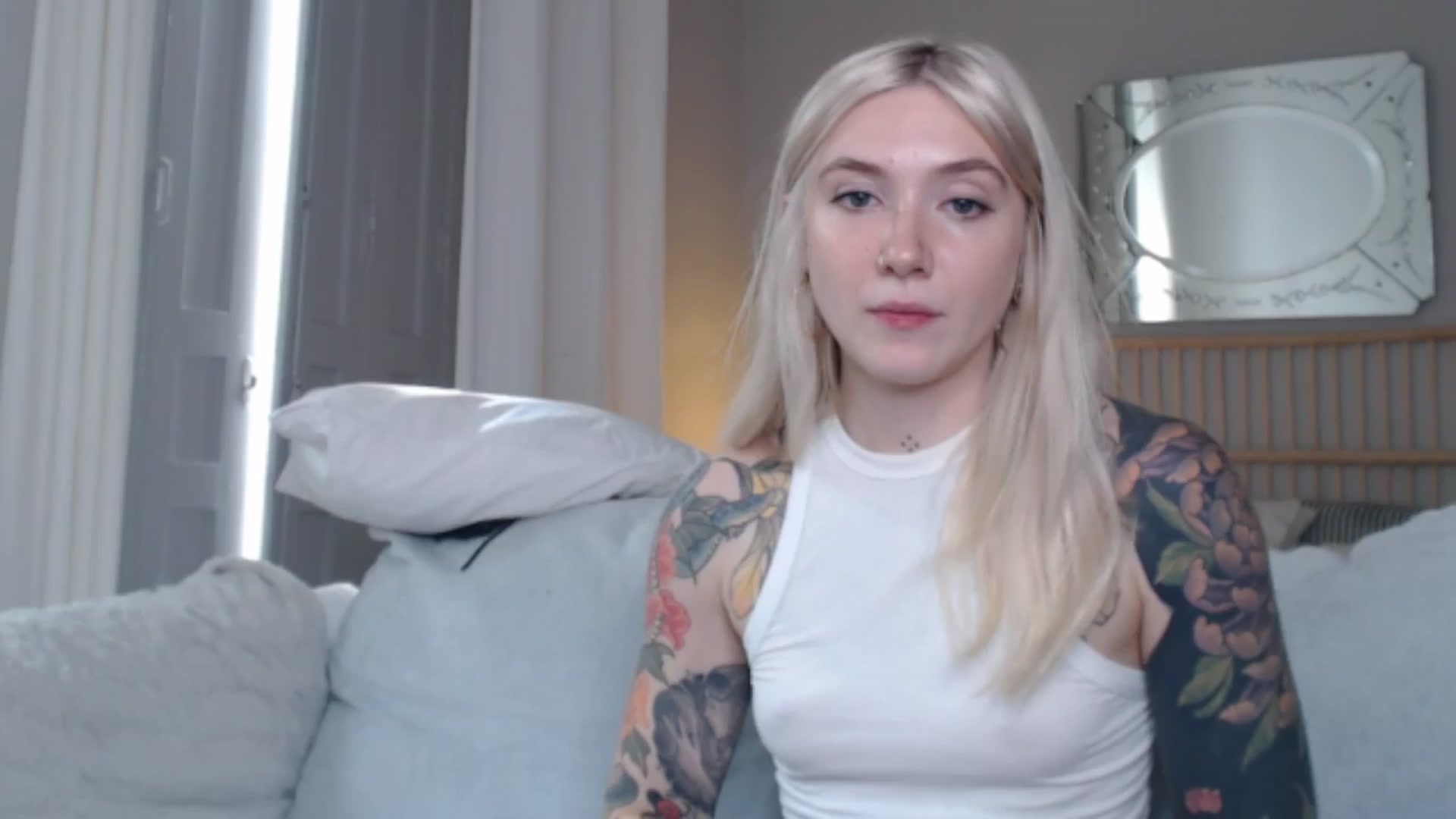 Gallery image thumbnail from Tattoo_bbgirl's myfreecams stream on, 09/26/2024, 14:37 image 12 of 20