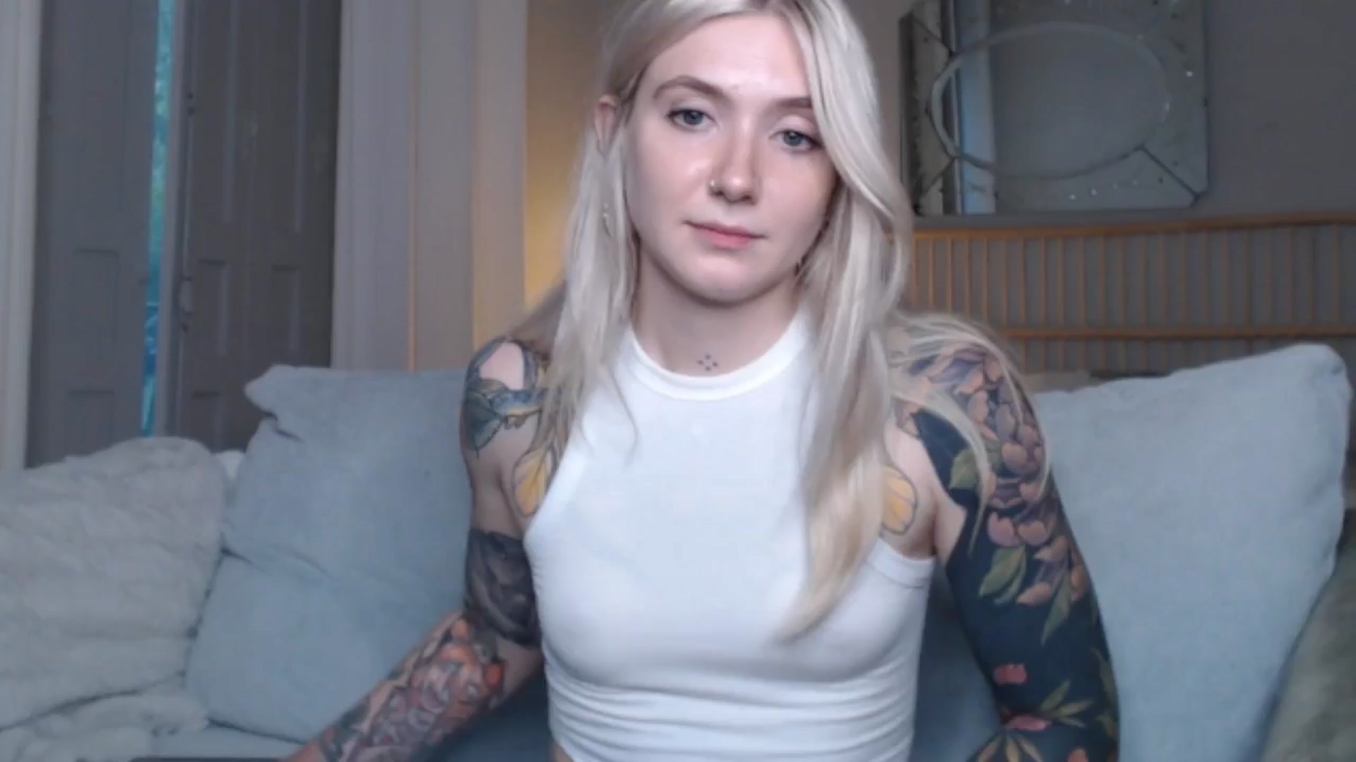 Gallery image thumbnail from Tattoo_bbgirl's myfreecams stream on, 09/26/2024, 19:46 image 4 of 20