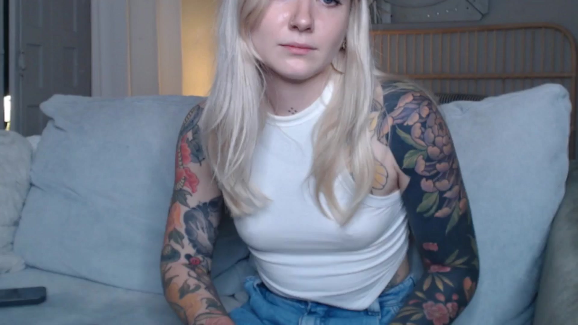 Gallery image thumbnail from Tattoo_bbgirl's myfreecams stream on, 09/26/2024, 19:46 image 9 of 20