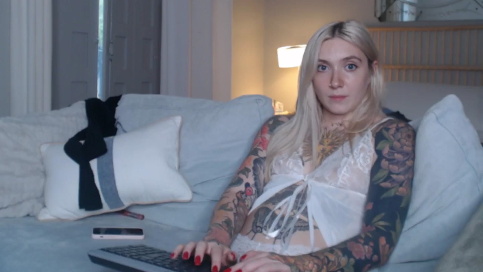 Gallery image thumbnail from Tattoo_bbgirl's myfreecams stream on, 09/28/2024, 18:23 image 4 of 20