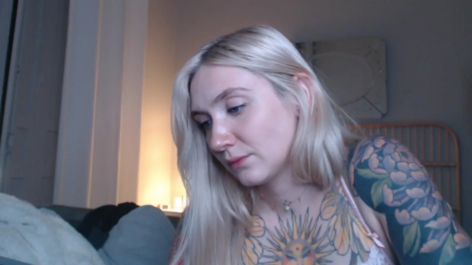 Gallery image thumbnail from Tattoo_bbgirl's myfreecams stream on, 09/30/2024, 20:06 image 20 of 20