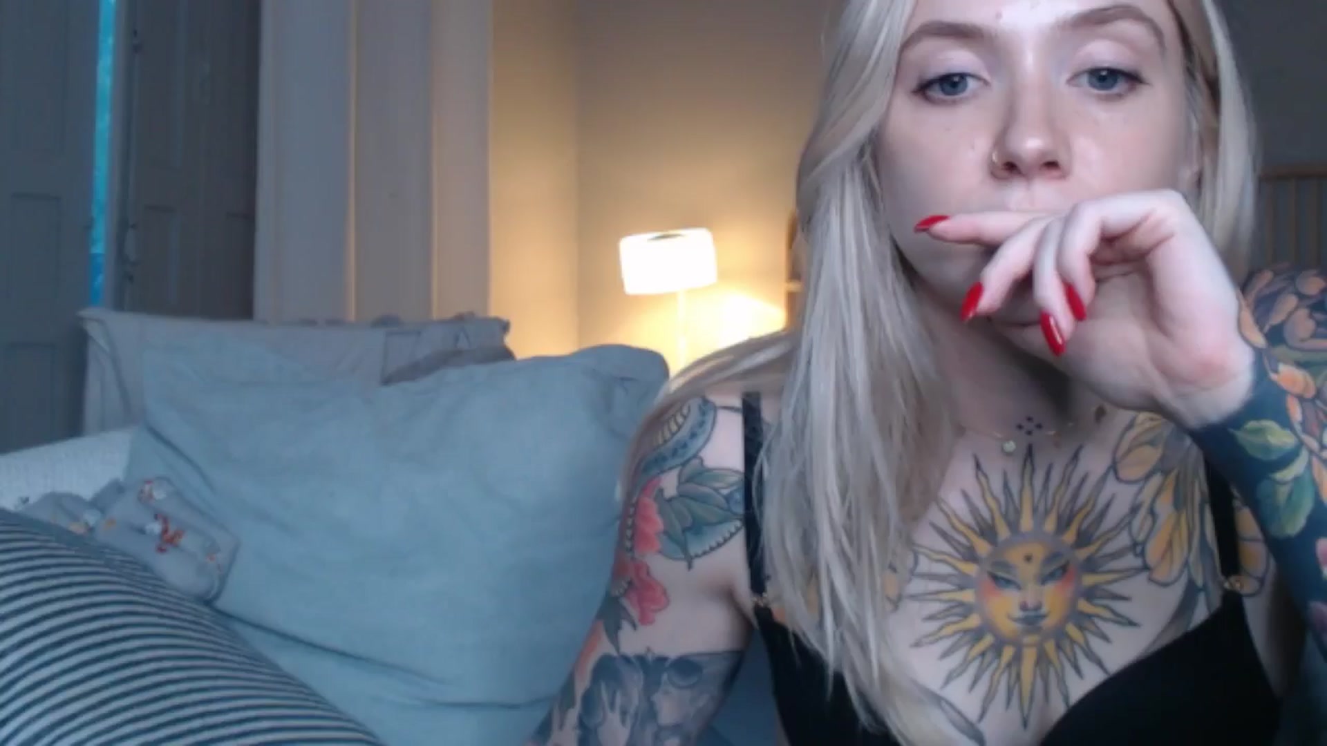 Gallery image thumbnail from Tattoo_bbgirl's myfreecams stream on, 10/01/2024, 17:34 image 10 of 20