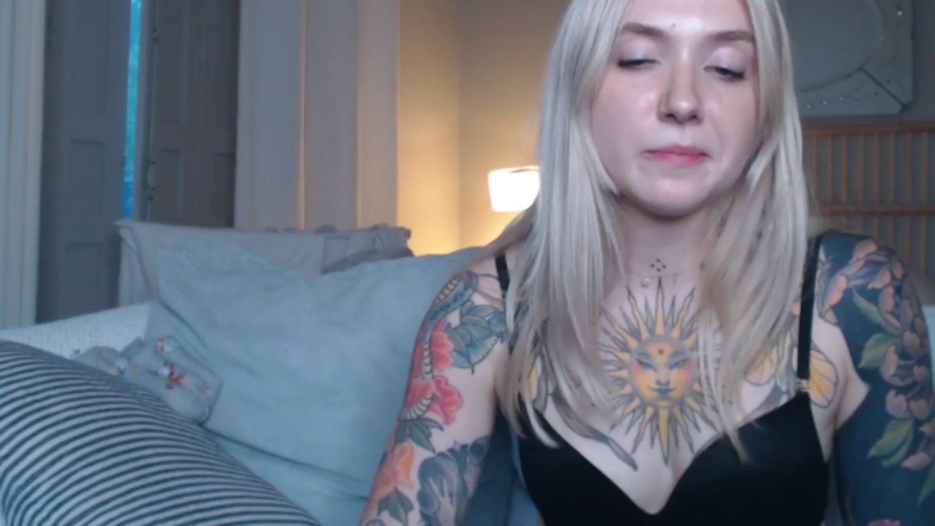 Gallery image thumbnail from Tattoo_bbgirl's myfreecams stream on, 10/01/2024, 17:34 image 4 of 20