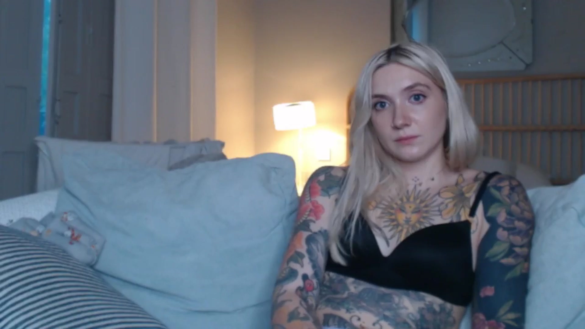 Gallery image thumbnail from Tattoo_bbgirl's myfreecams stream on, 10/01/2024, 17:34 image 16 of 20