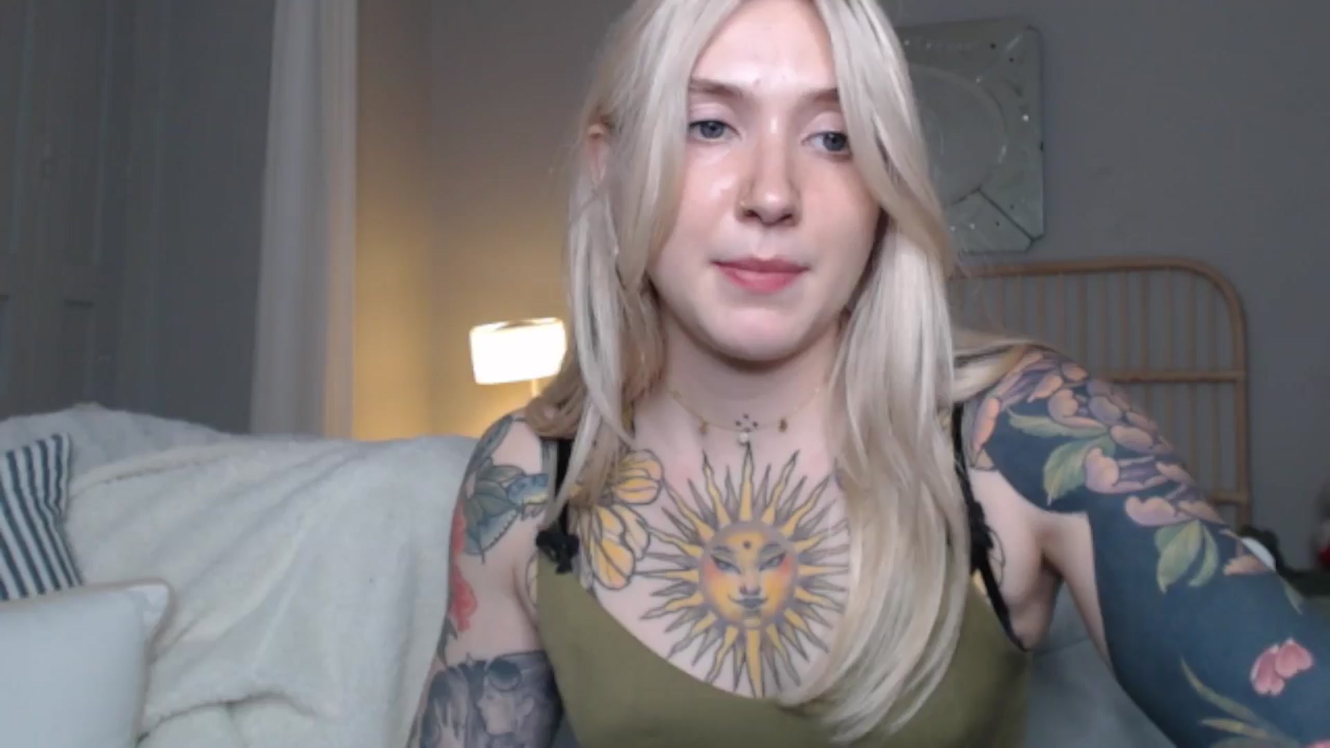 Gallery image thumbnail from Tattoo_bbgirl's myfreecams stream on, 10/02/2024, 16:14 image 16 of 20