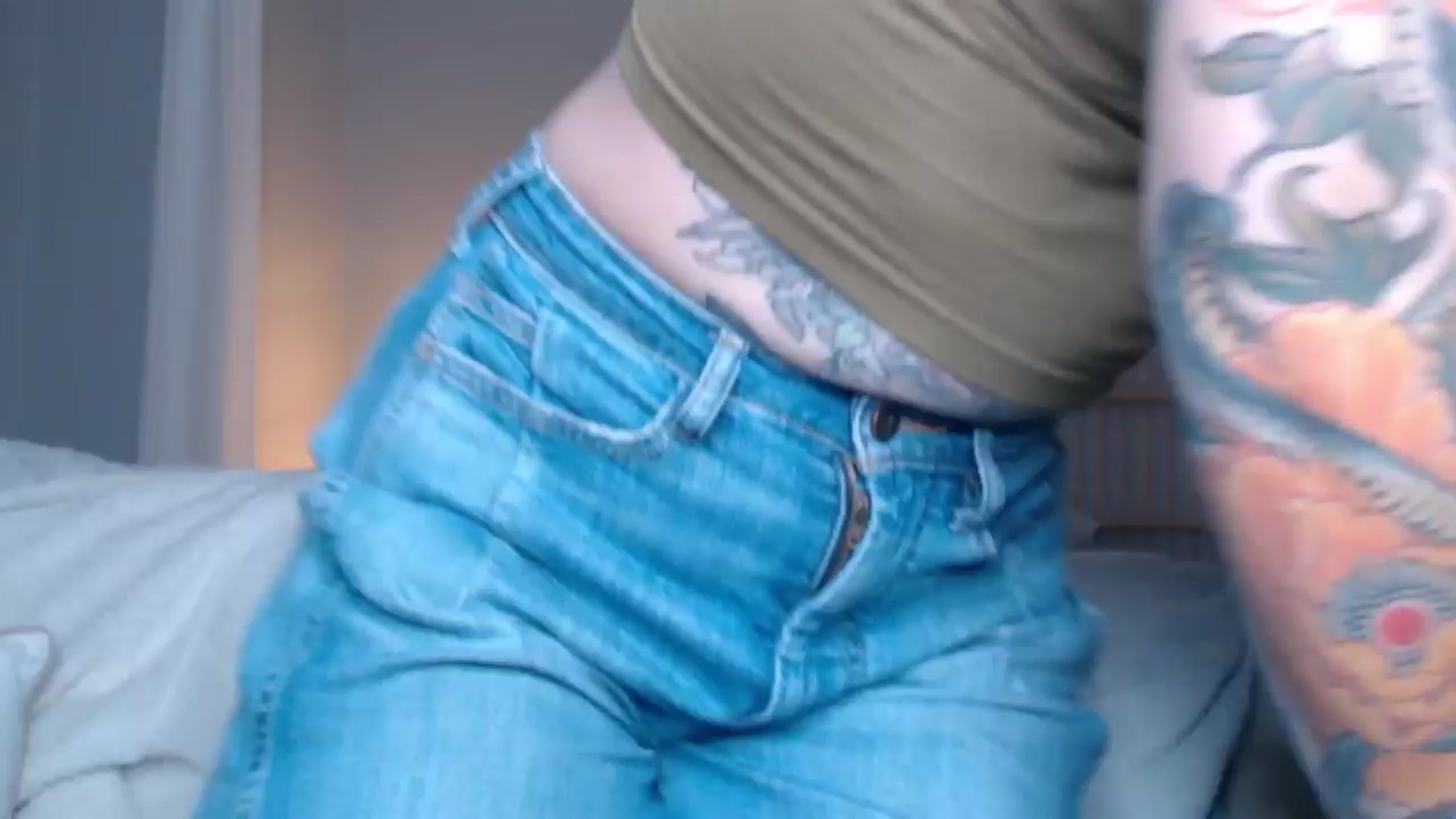 Gallery image thumbnail from Tattoo_bbgirl's myfreecams stream on, 10/02/2024, 16:14 image 20 of 20