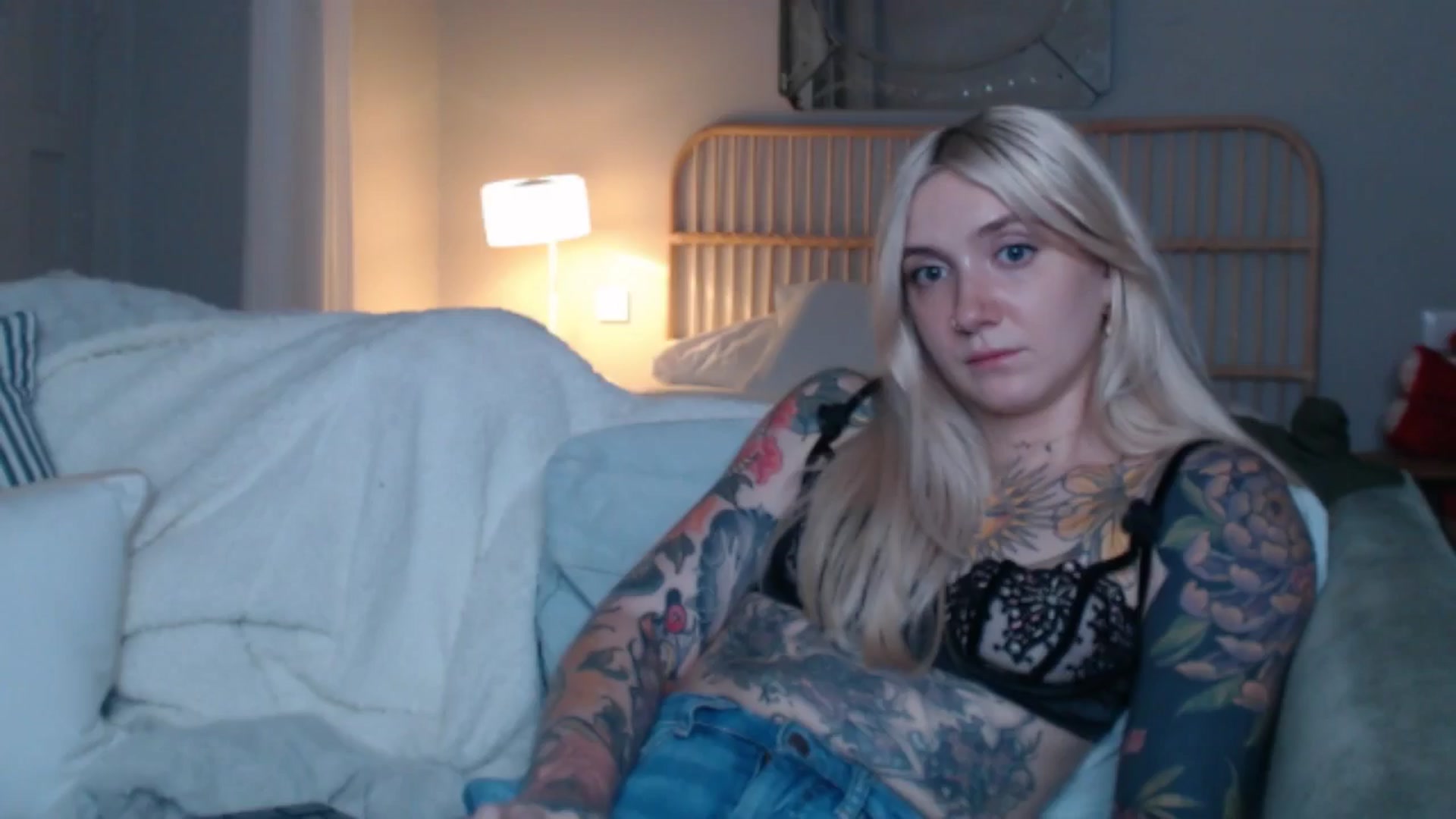 Gallery image thumbnail from Tattoo_bbgirl's myfreecams stream on, 10/02/2024, 19:02 image 15 of 20