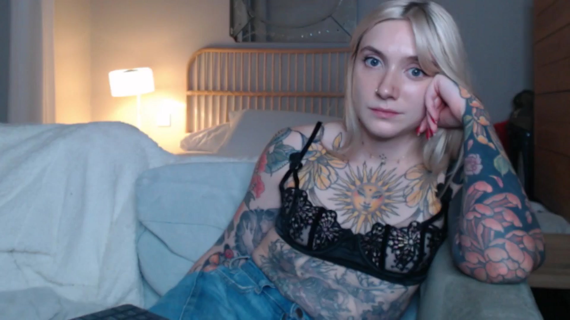 Gallery image thumbnail from Tattoo_bbgirl's myfreecams stream on, 10/02/2024, 19:02 image 18 of 20