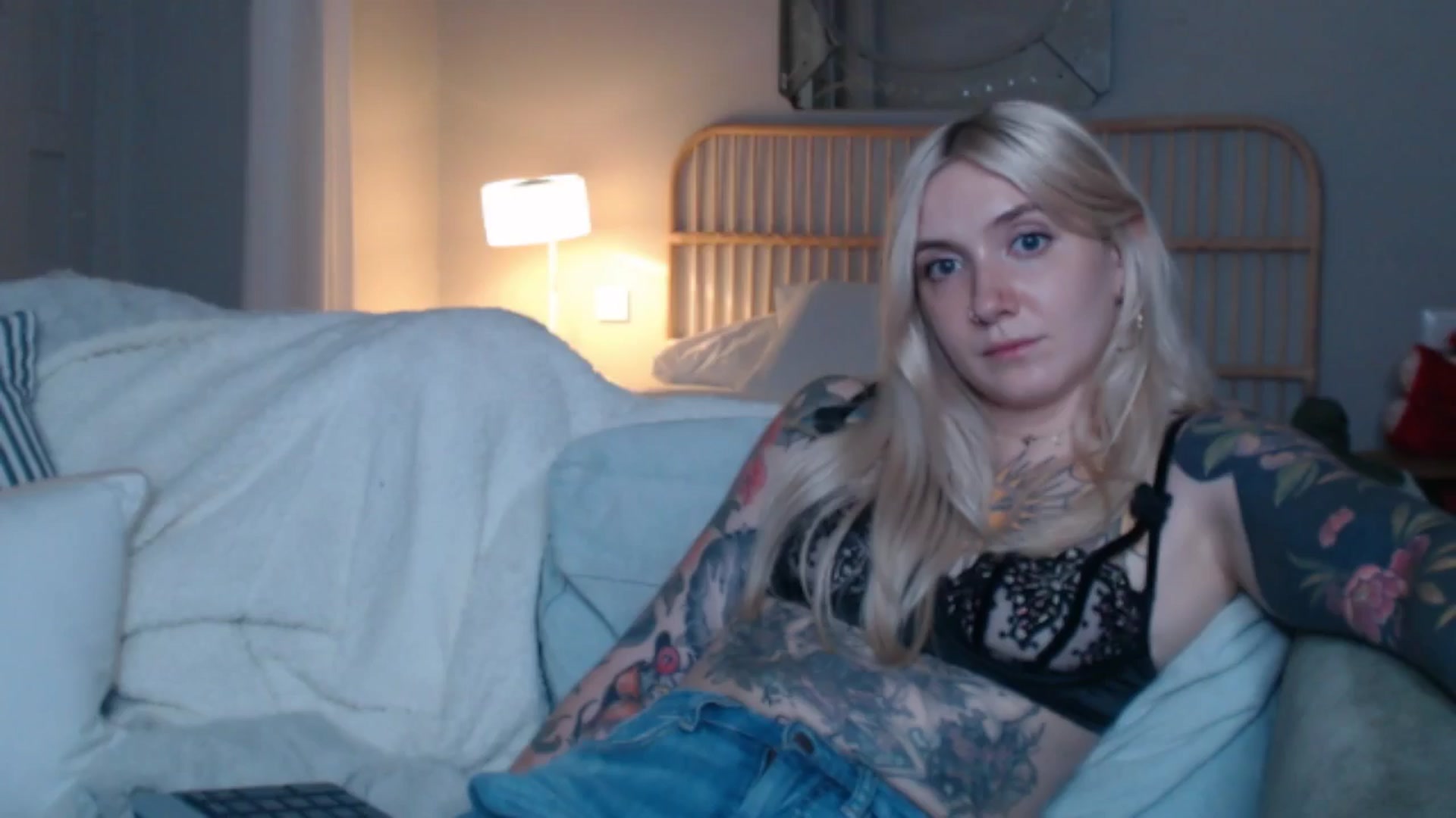 Gallery image thumbnail from Tattoo_bbgirl's myfreecams stream on, 10/02/2024, 19:02 image 14 of 20