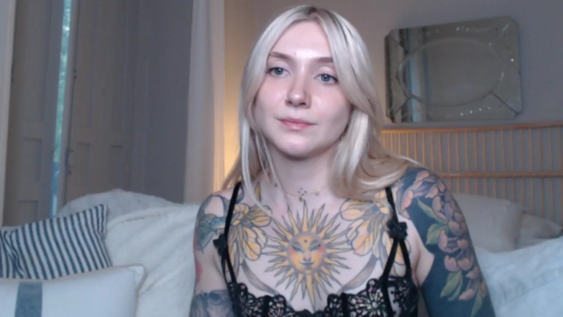 Gallery image thumbnail from Tattoo_bbgirl's myfreecams stream on, 10/02/2024, 19:02 image 1 of 20