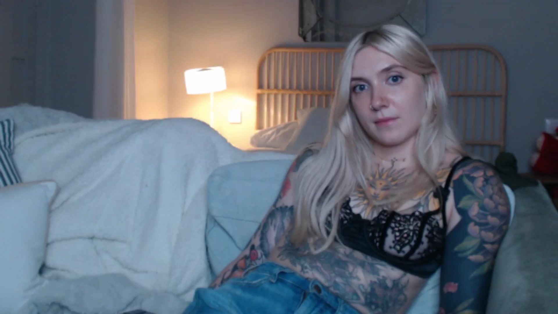 Gallery image thumbnail from Tattoo_bbgirl's myfreecams stream on, 10/02/2024, 19:02 image 12 of 20