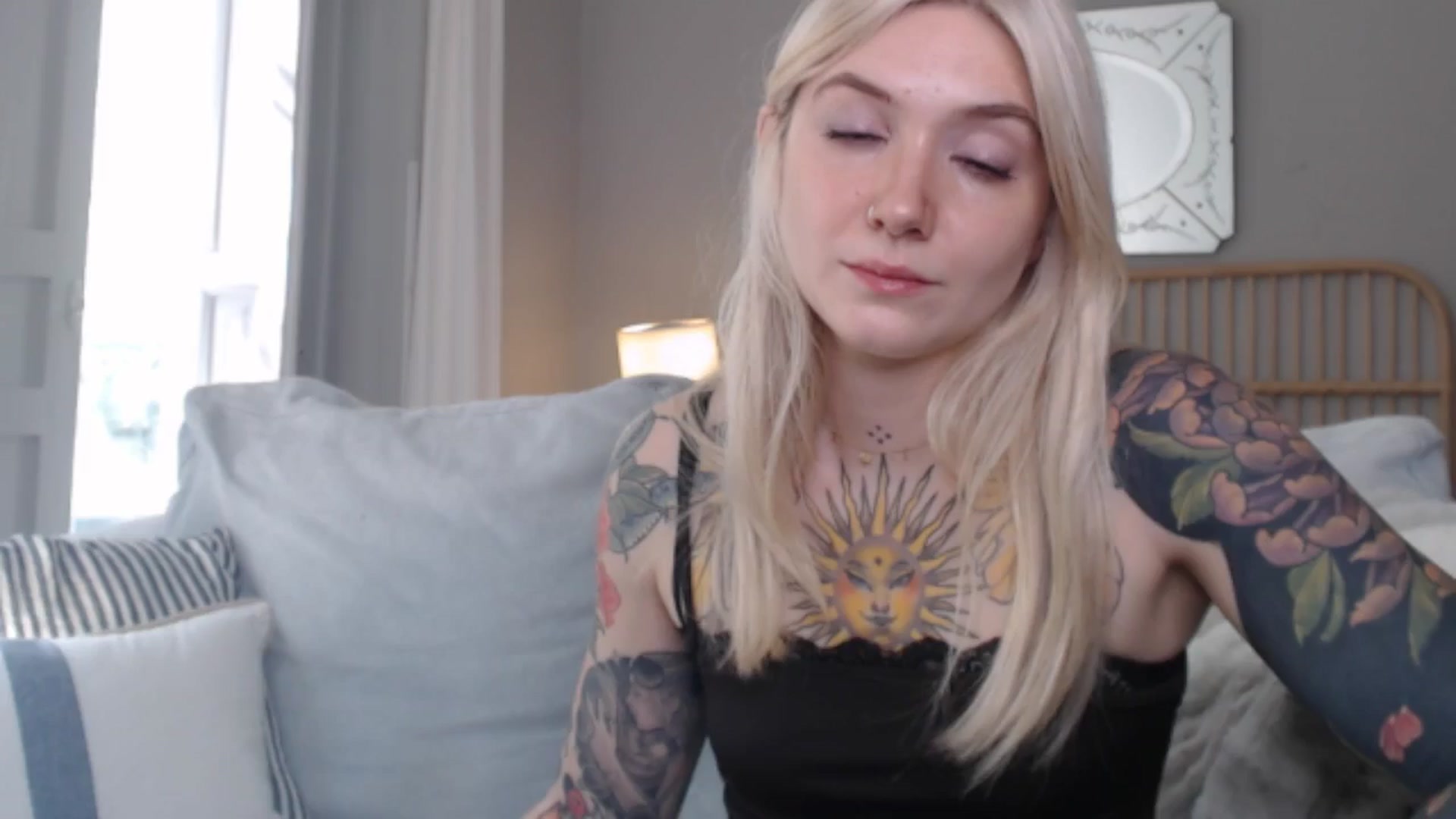 Gallery image thumbnail from Tattoo_bbgirl's myfreecams stream on, 10/03/2024, 16:07 image 5 of 20