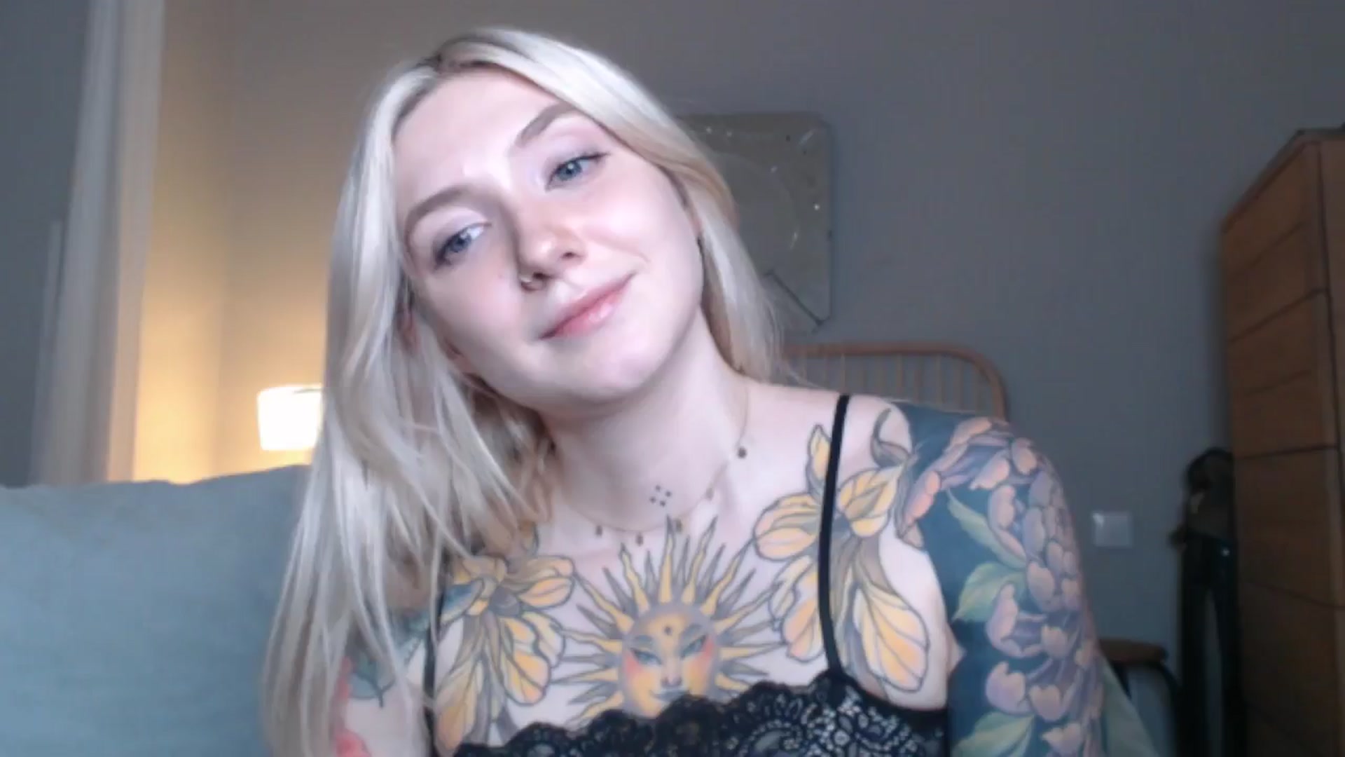 Gallery image thumbnail from Tattoo_bbgirl's myfreecams stream on, 10/03/2024, 19:42 image 9 of 20