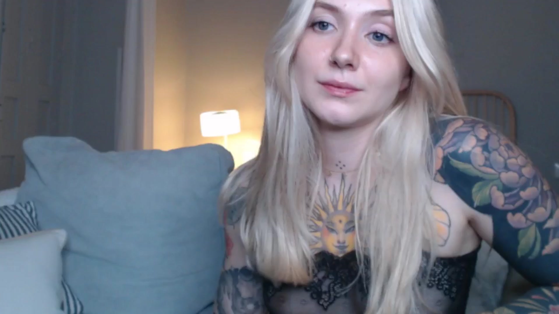 Gallery image thumbnail from Tattoo_bbgirl's myfreecams stream on, 10/03/2024, 19:42 image 13 of 20