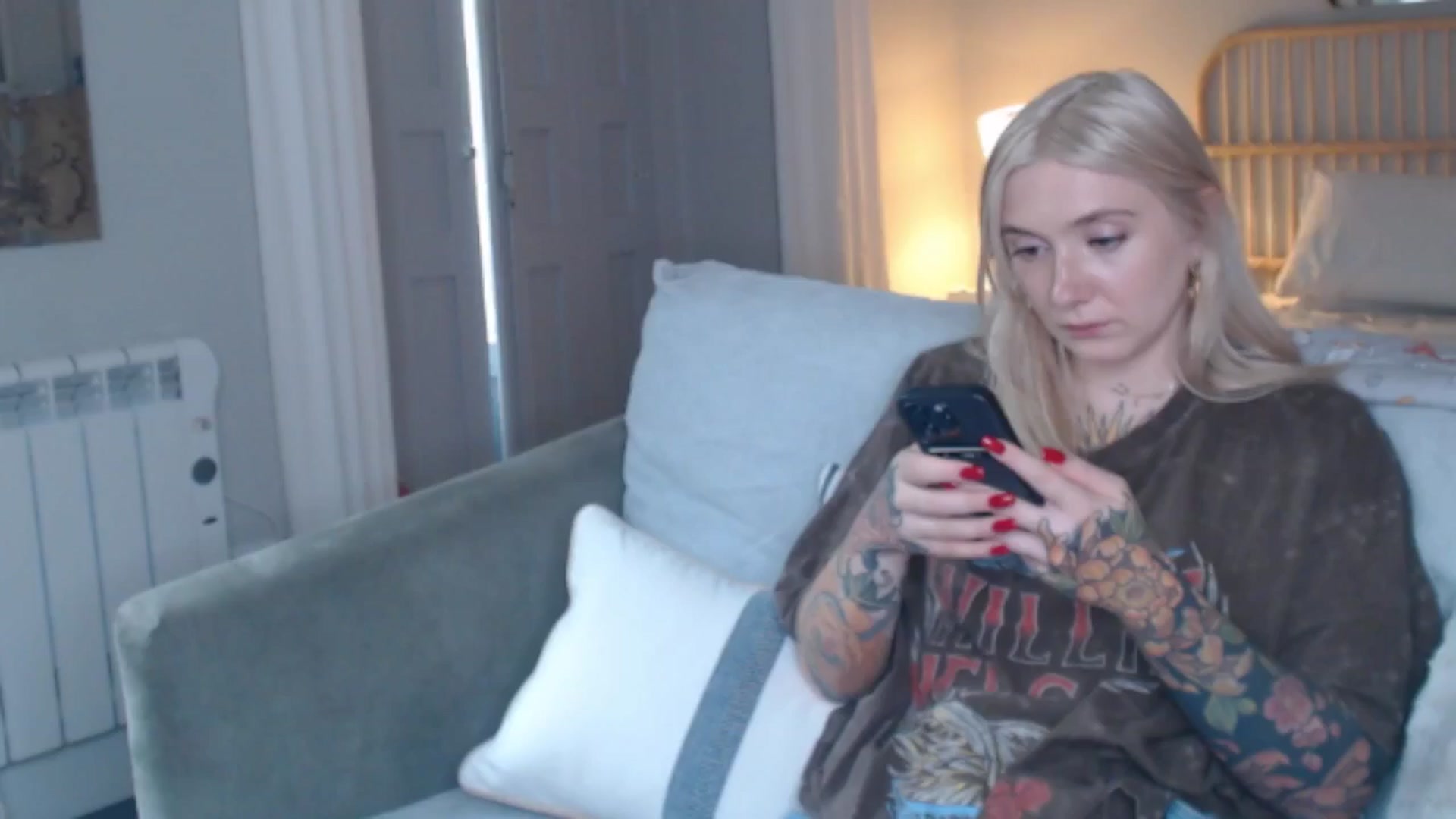 Gallery image thumbnail from Tattoo_bbgirl's myfreecams stream on, 10/14/2024, 16:21 image 4 of 20