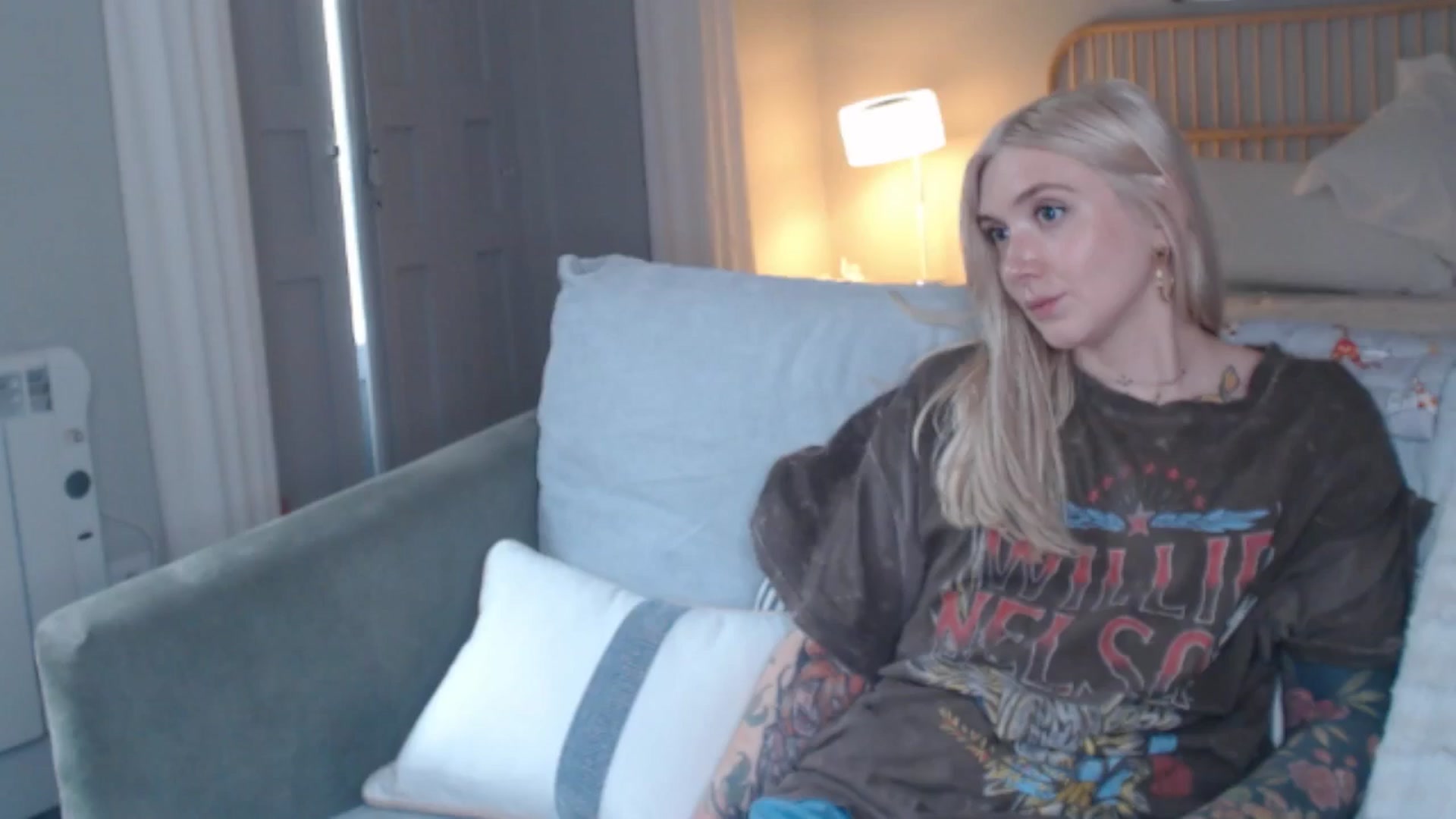 Gallery image thumbnail from Tattoo_bbgirl's myfreecams stream on, 10/14/2024, 16:21 image 15 of 20