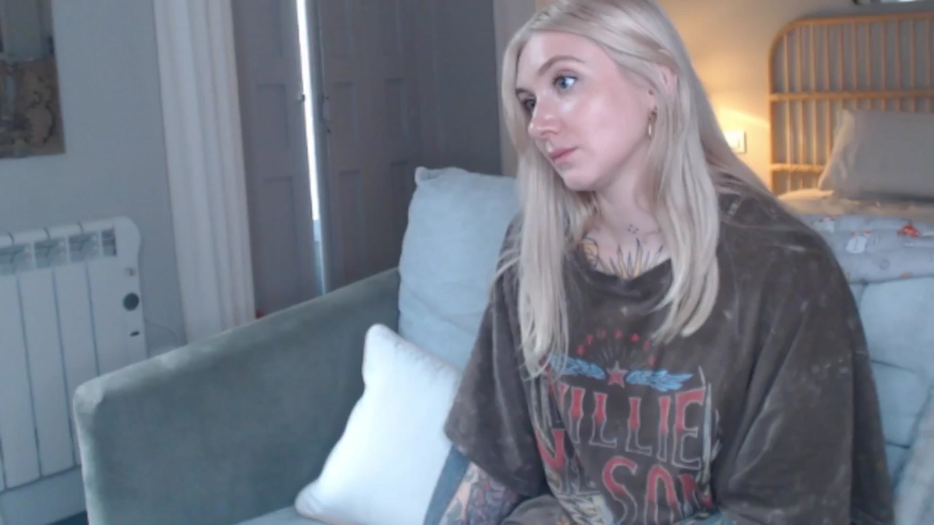 Gallery image thumbnail from Tattoo_bbgirl's myfreecams stream on, 10/14/2024, 16:21 image 5 of 20