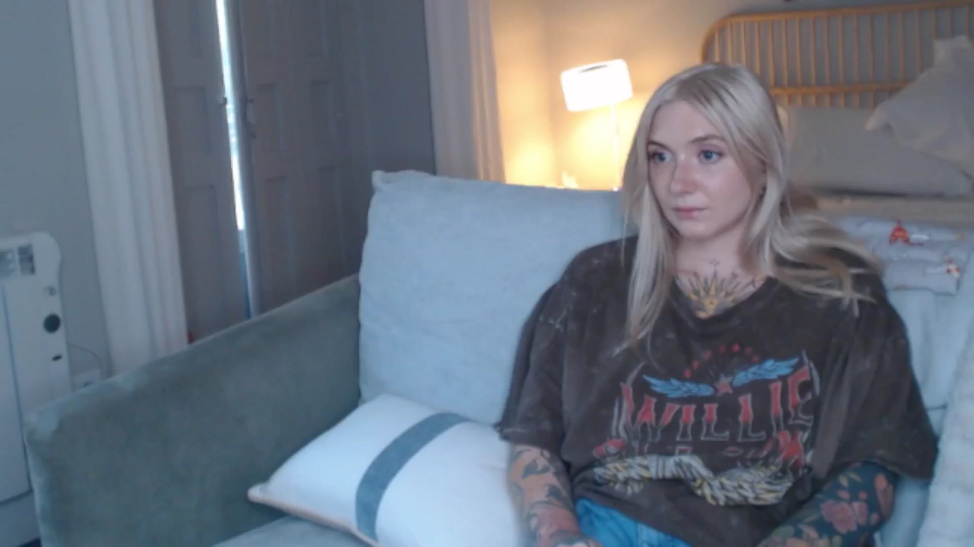 Gallery image thumbnail from Tattoo_bbgirl's myfreecams stream on, 10/14/2024, 16:21 image 19 of 20