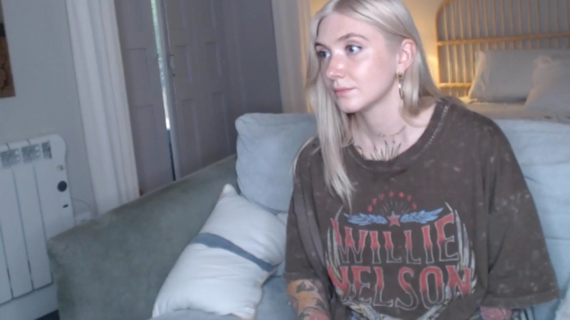 Gallery image thumbnail from Tattoo_bbgirl's myfreecams stream on, 10/14/2024, 17:48 image 4 of 20
