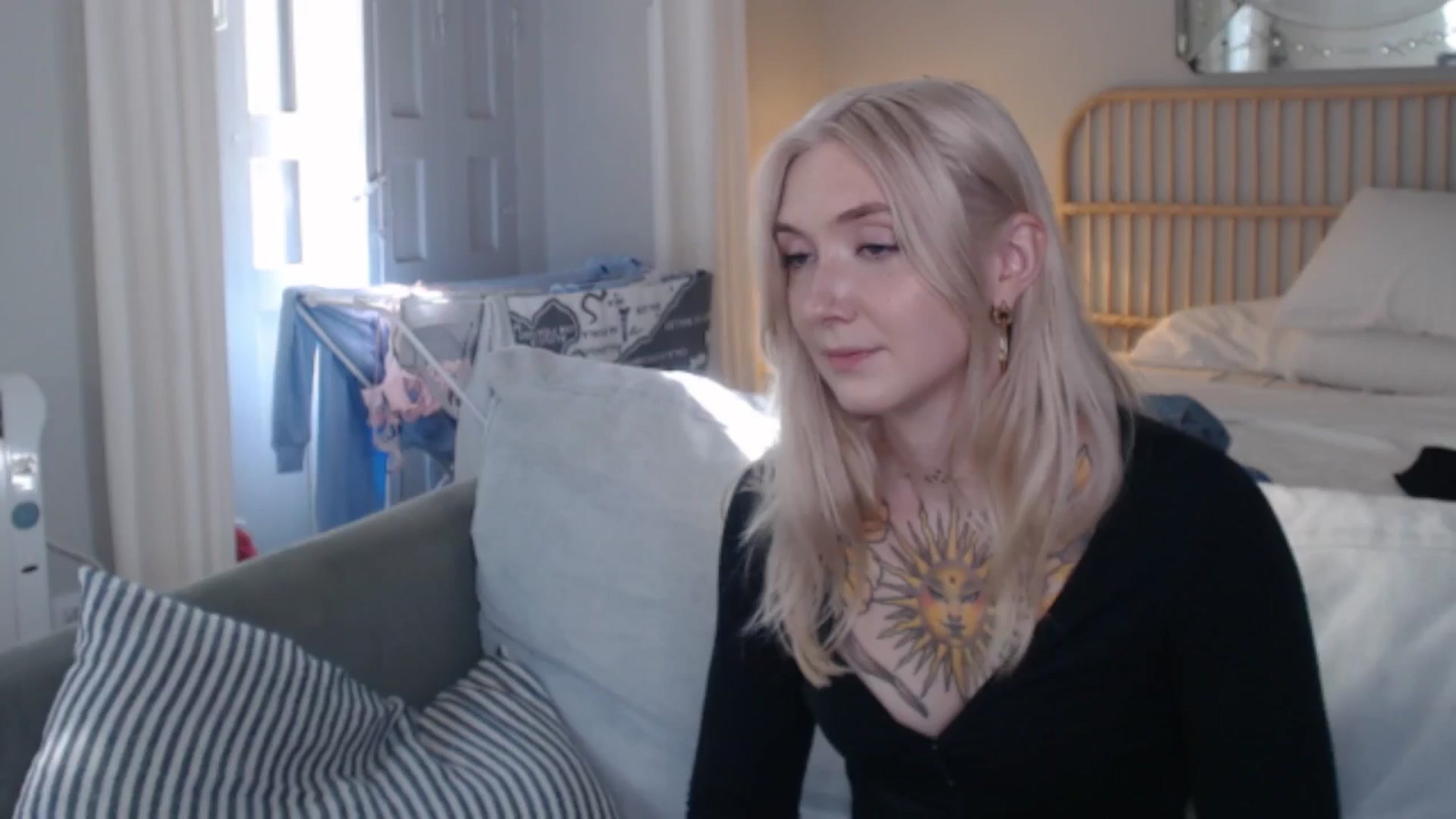 Gallery image thumbnail from Tattoo_bbgirl's myfreecams stream on, 10/16/2024, 19:36 image 2 of 20