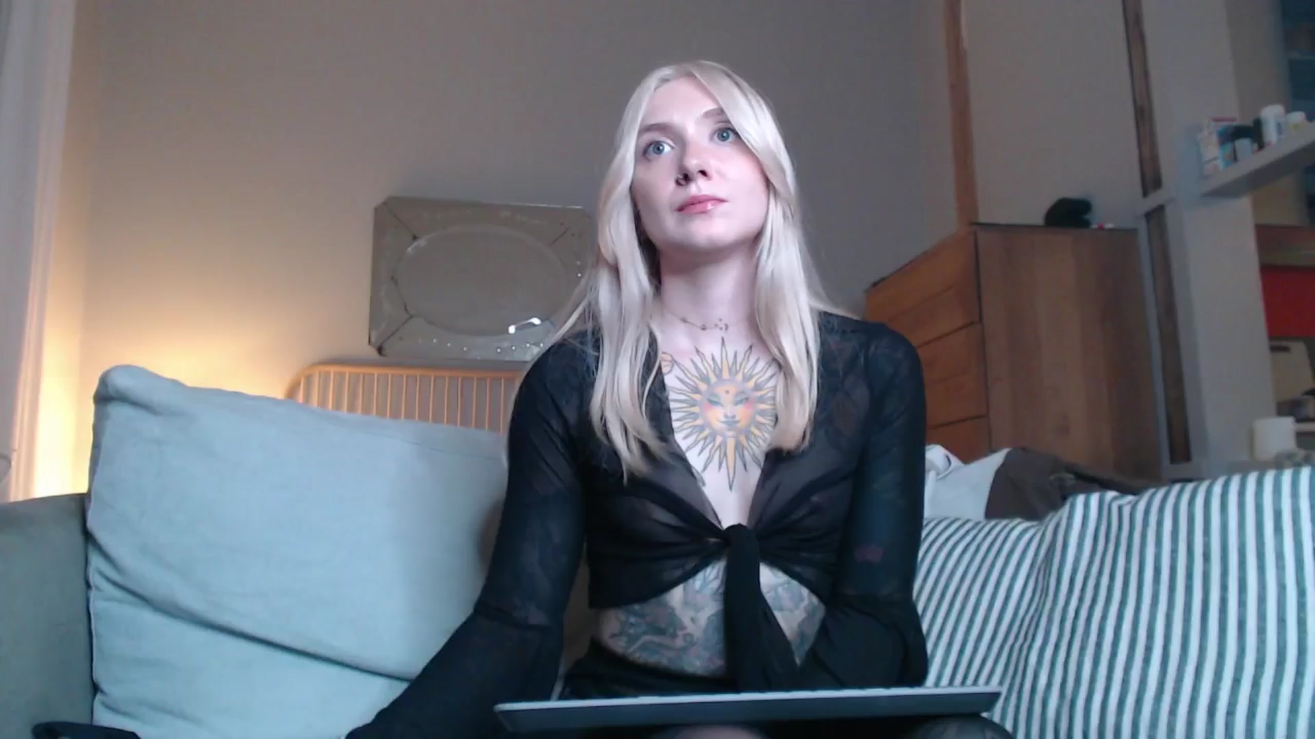 Gallery image thumbnail from Tattoo_bbgirl's myfreecams stream on, 10/17/2024, 19:39 image 9 of 20