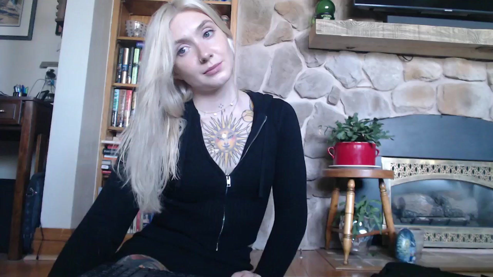 Gallery image thumbnail from Tattoo_bbgirl's myfreecams stream on, 10/28/2024, 19:55 image 2 of 20