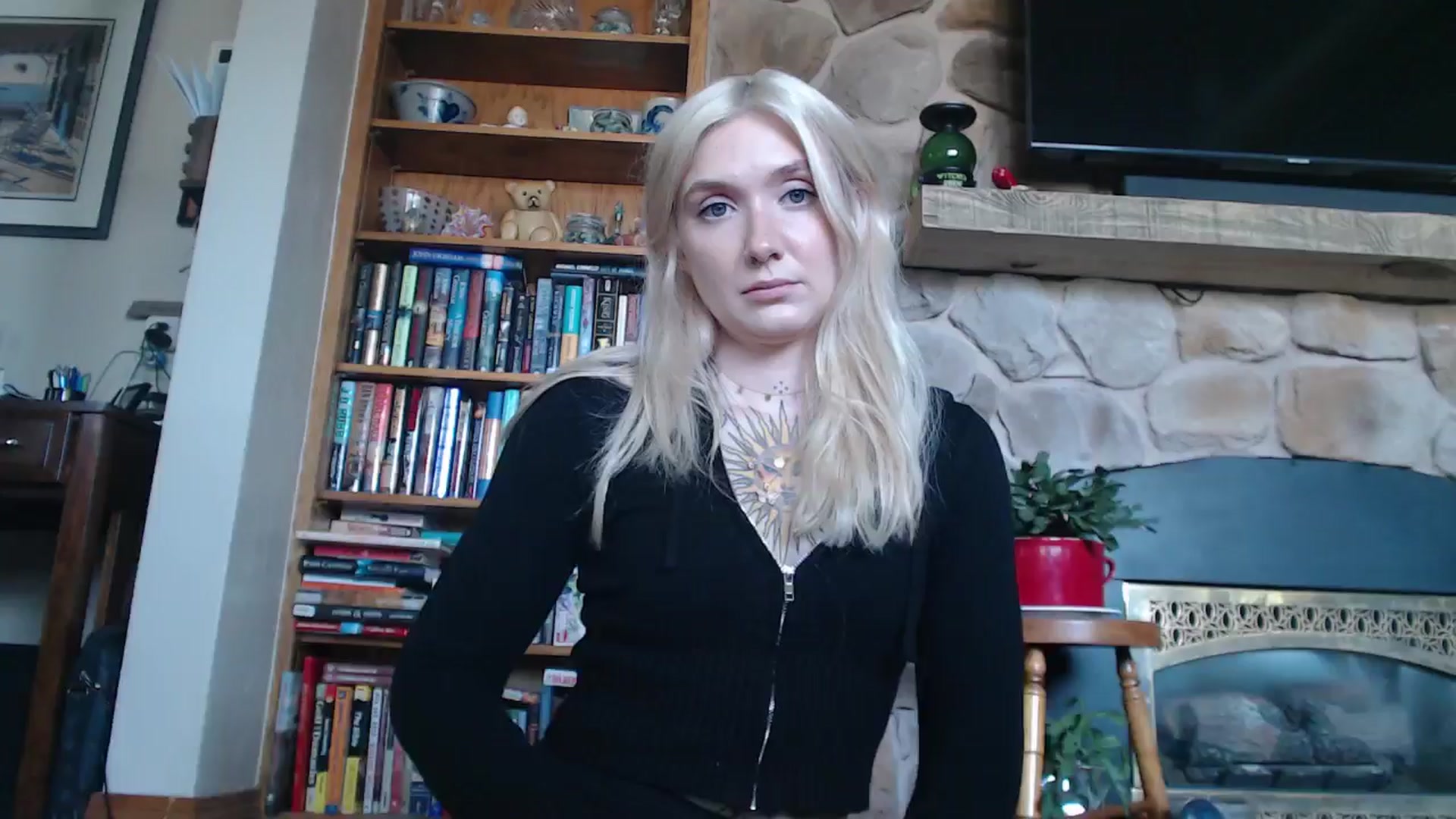 Gallery image thumbnail from Tattoo_bbgirl's myfreecams stream on, 10/28/2024, 19:55 image 11 of 20