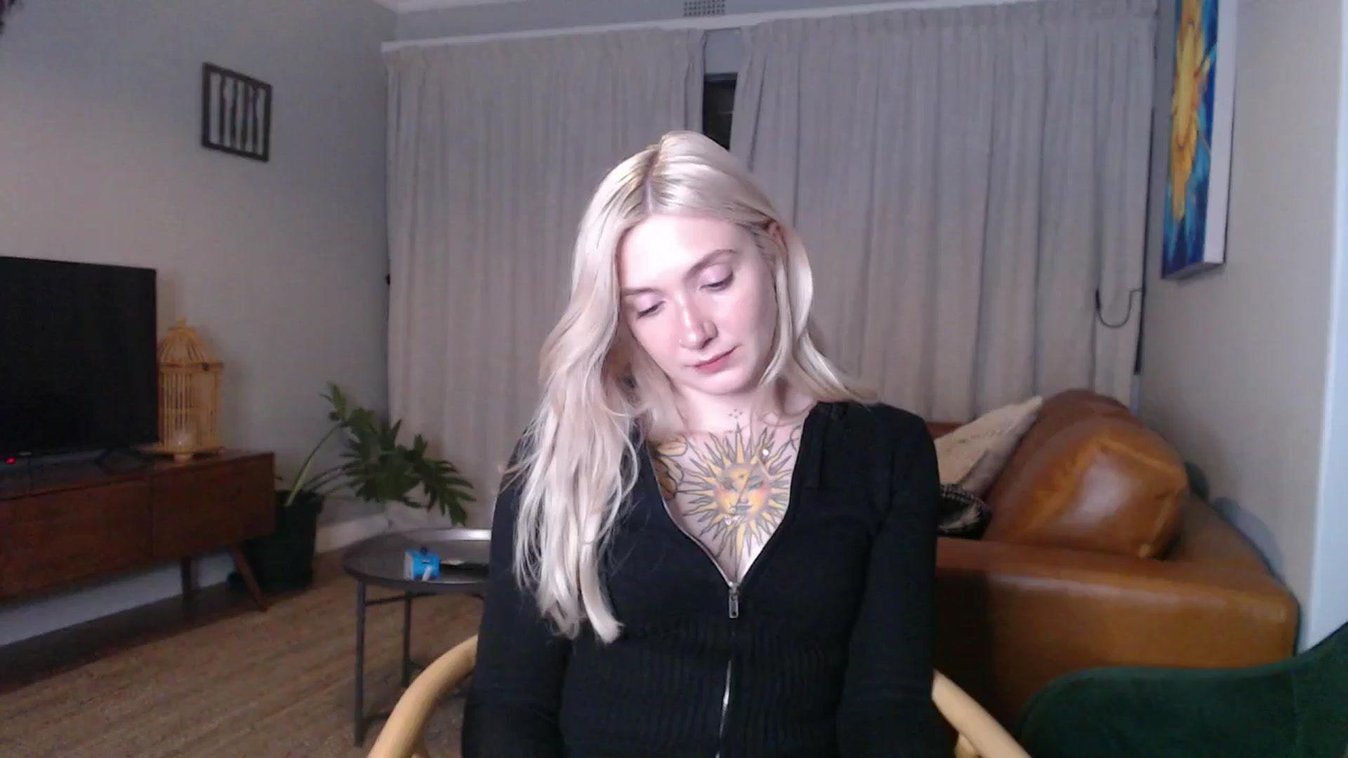 Gallery image thumbnail from Tattoo_bbgirl's myfreecams stream on, 11/06/2024, 18:07 image 19 of 20