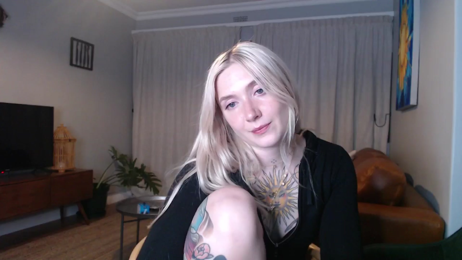 Gallery image thumbnail from Tattoo_bbgirl's myfreecams stream on, 11/06/2024, 21:46 image 18 of 20