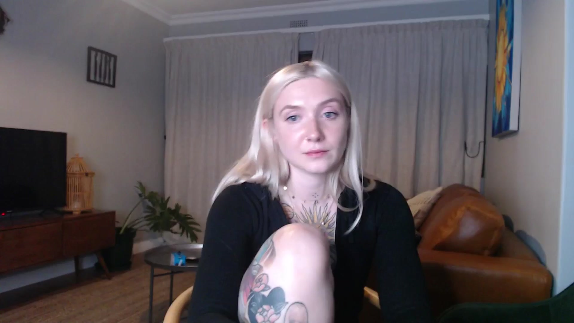 Gallery image thumbnail from Tattoo_bbgirl's myfreecams stream on, 11/06/2024, 21:46 image 17 of 20