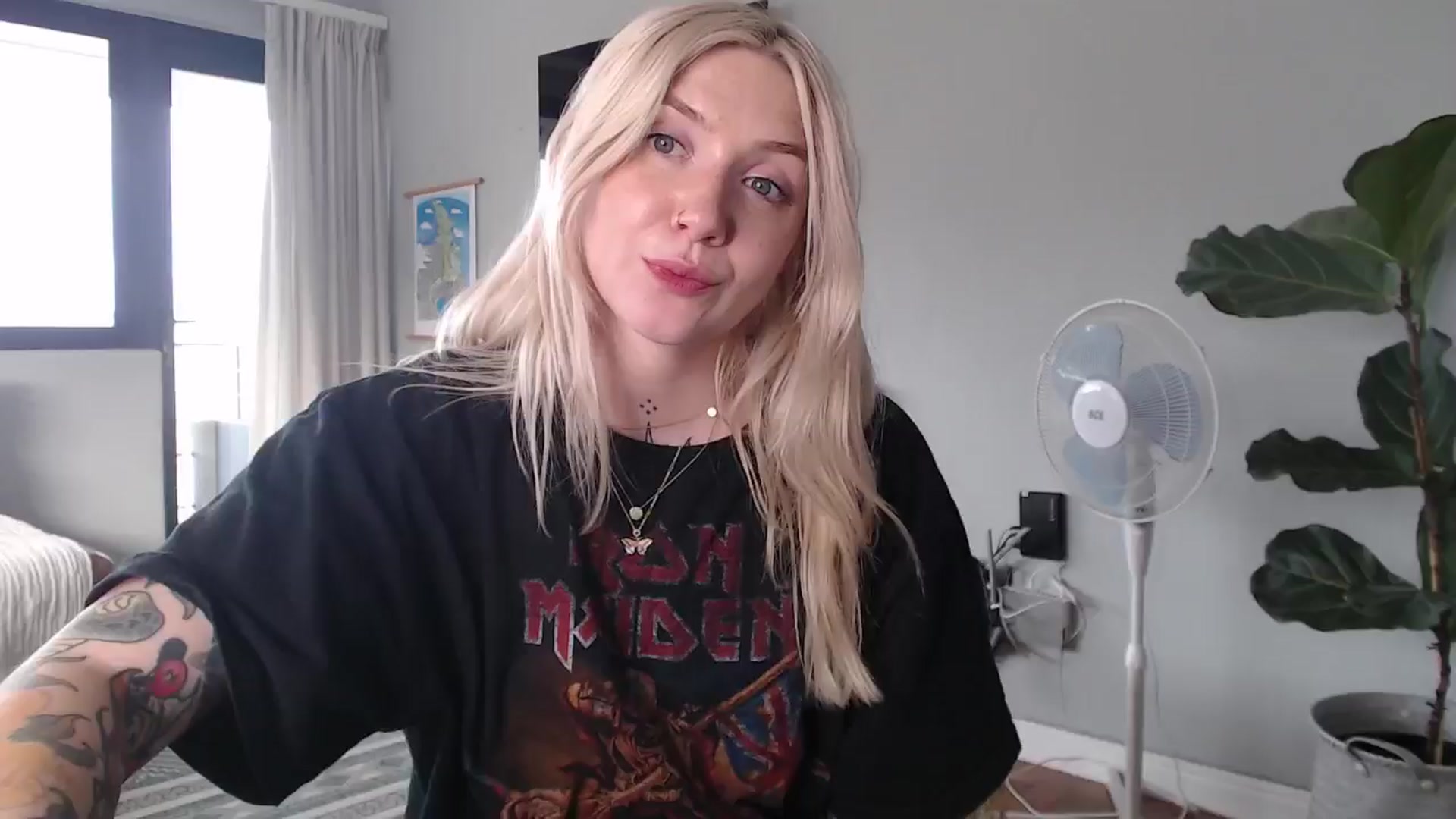 Gallery image thumbnail from Tattoo_bbgirl's myfreecams stream on, 11/07/2024, 15:13 image 17 of 20
