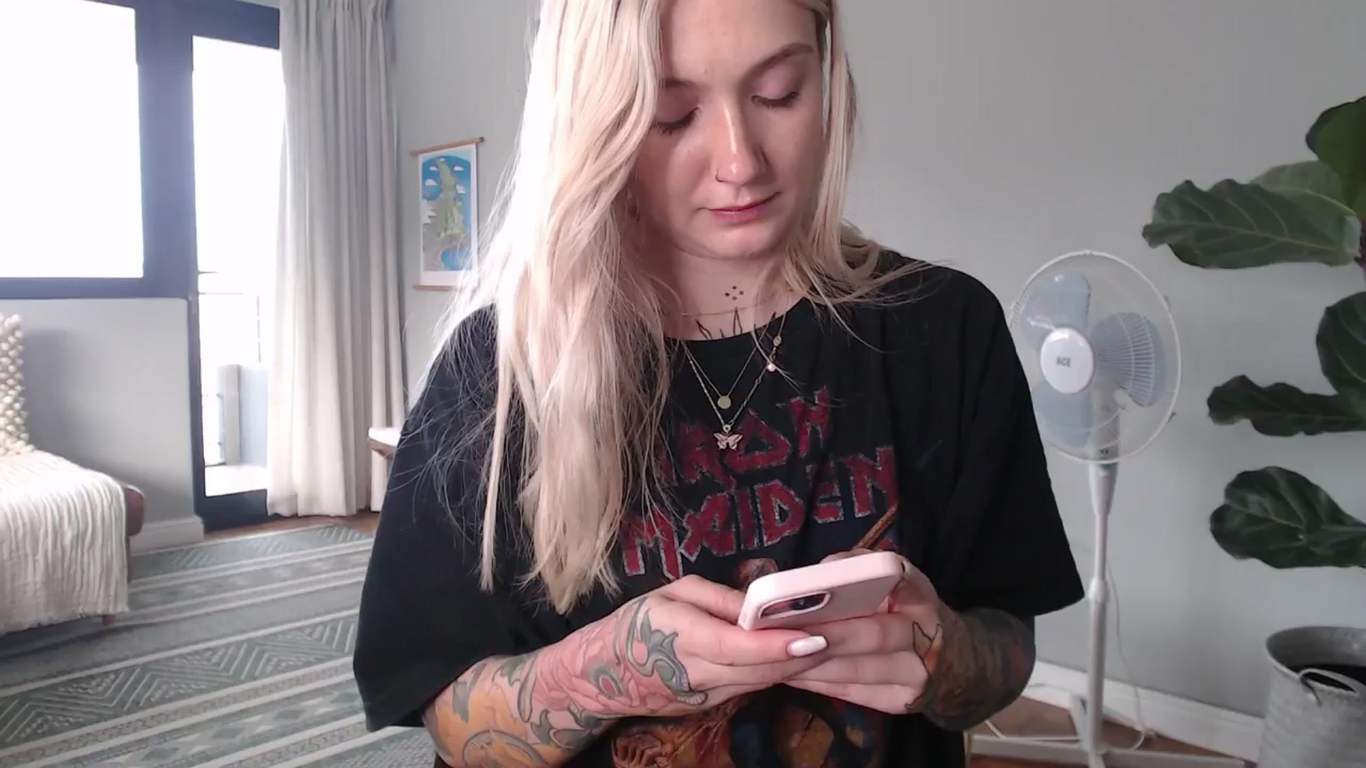 Gallery image thumbnail from Tattoo_bbgirl's myfreecams stream on, 11/07/2024, 15:13 image 4 of 20