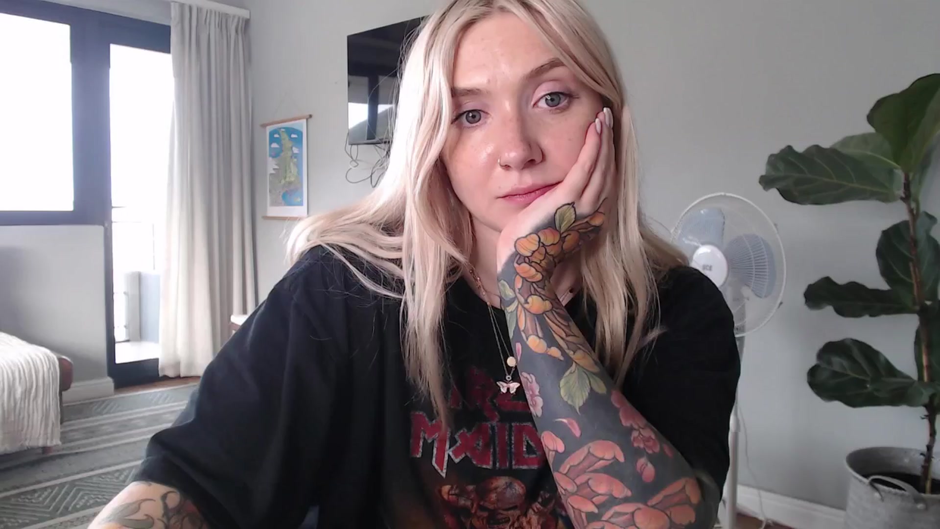 Gallery image thumbnail from Tattoo_bbgirl's myfreecams stream on, 11/07/2024, 15:13 image 12 of 20