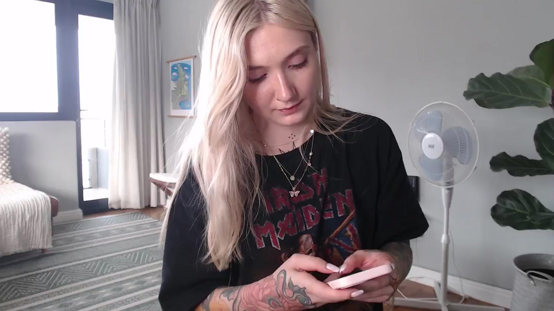 Gallery image thumbnail from Tattoo_bbgirl's myfreecams stream on, 11/07/2024, 15:13 image 2 of 20