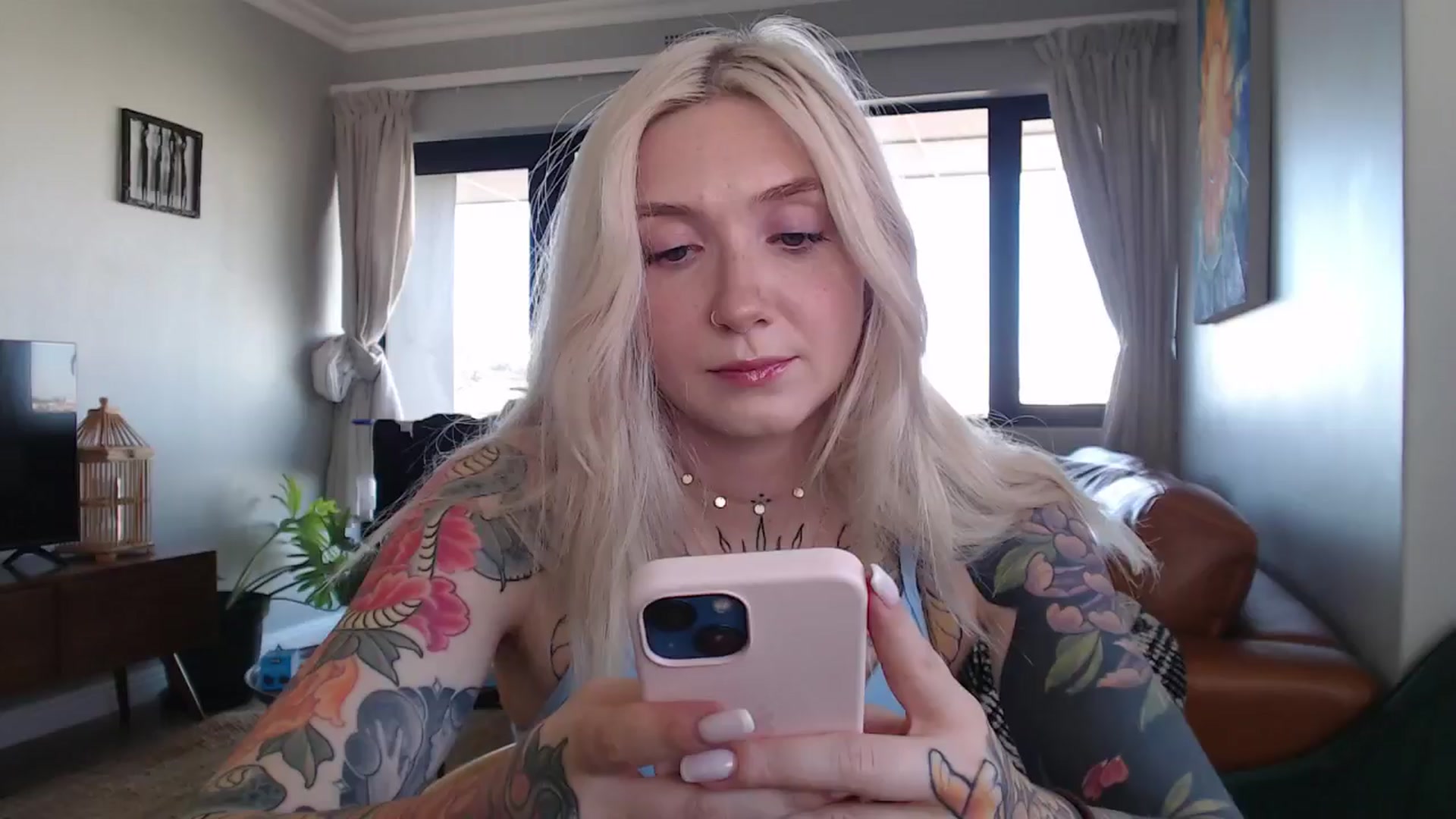 Gallery image thumbnail from Tattoo_bbgirl's myfreecams stream on, 11/11/2024, 16:46 image 1 of 20