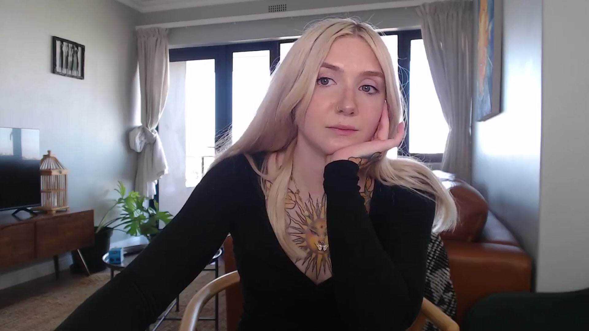 Gallery image thumbnail from Tattoo_bbgirl's myfreecams stream on, 11/12/2024, 13:43 image 14 of 20