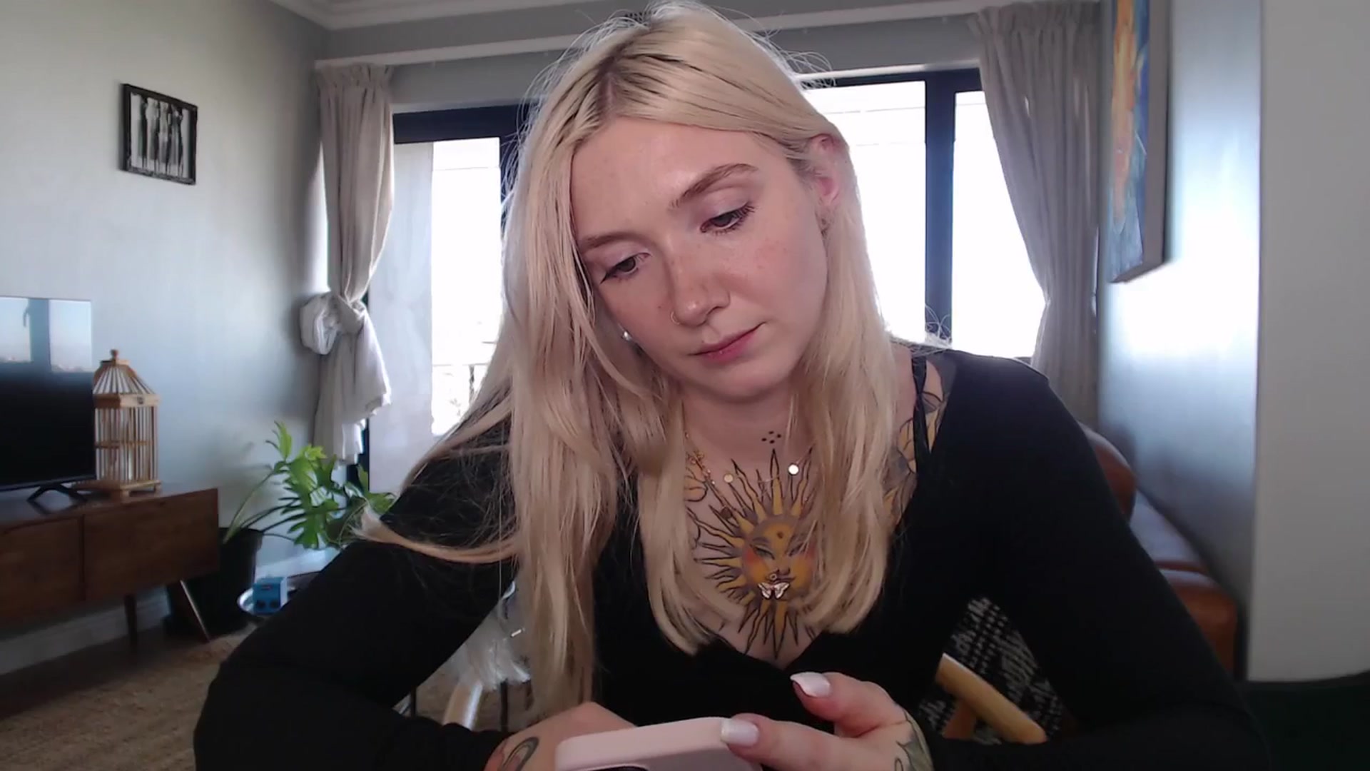 Gallery image thumbnail from Tattoo_bbgirl's myfreecams stream on, 11/12/2024, 14:52 image 2 of 20