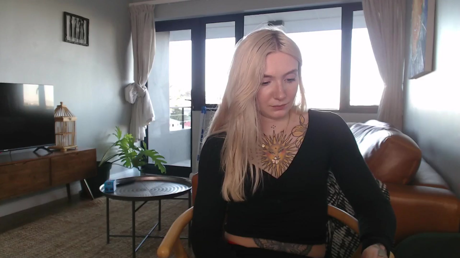 Gallery image thumbnail from Tattoo_bbgirl's myfreecams stream on, 11/12/2024, 17:28 image 13 of 20