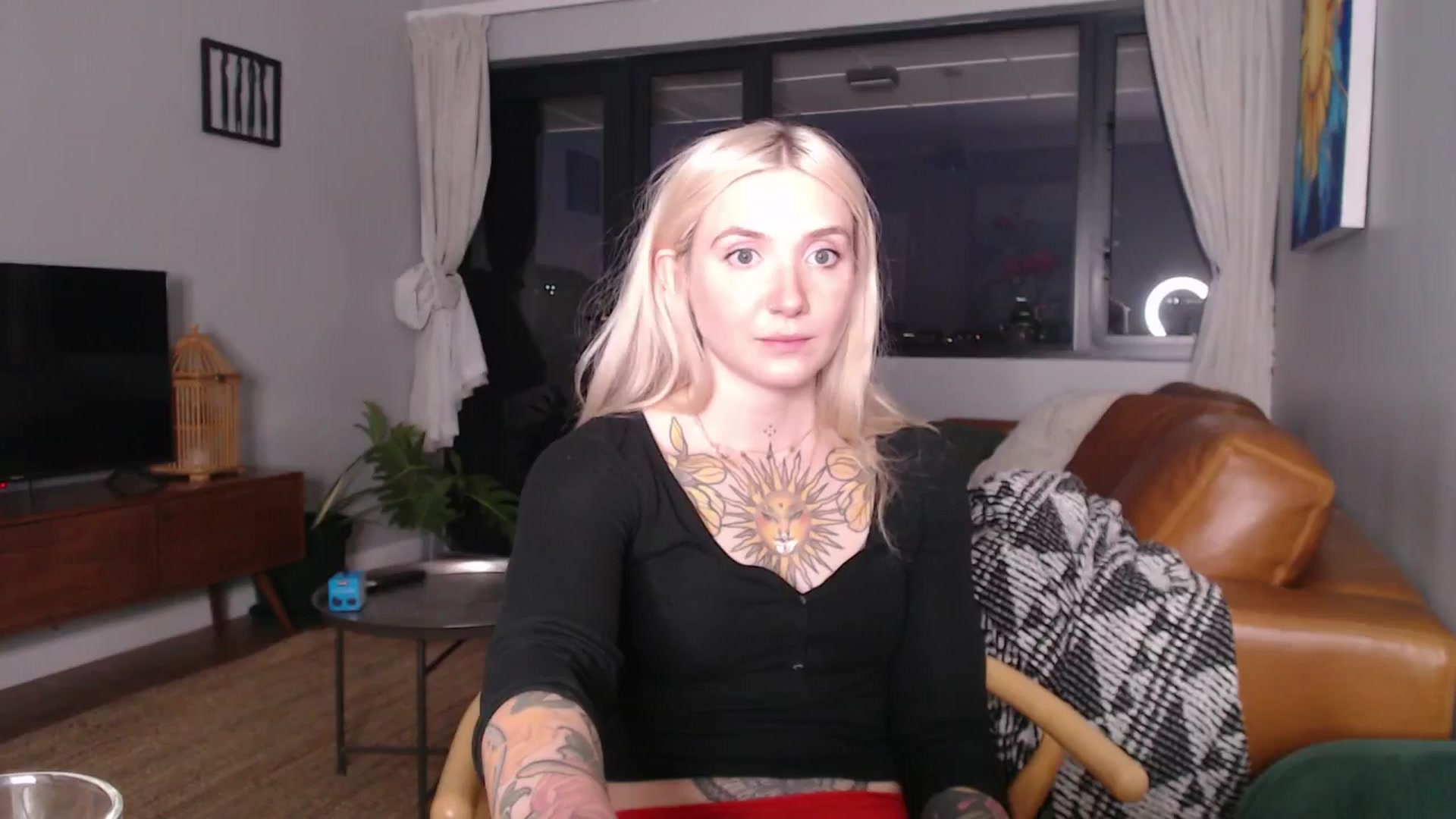 Gallery image thumbnail from Tattoo_bbgirl's myfreecams stream on, 11/12/2024, 18:09 image 13 of 20