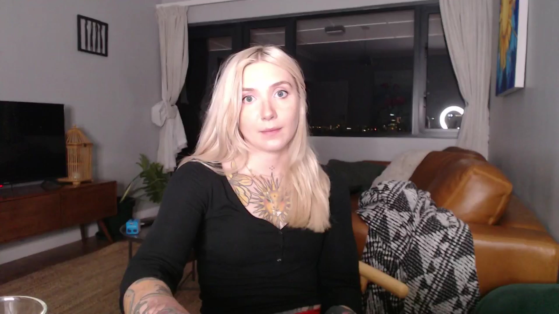Gallery image thumbnail from Tattoo_bbgirl's myfreecams stream on, 11/12/2024, 18:09 image 19 of 20