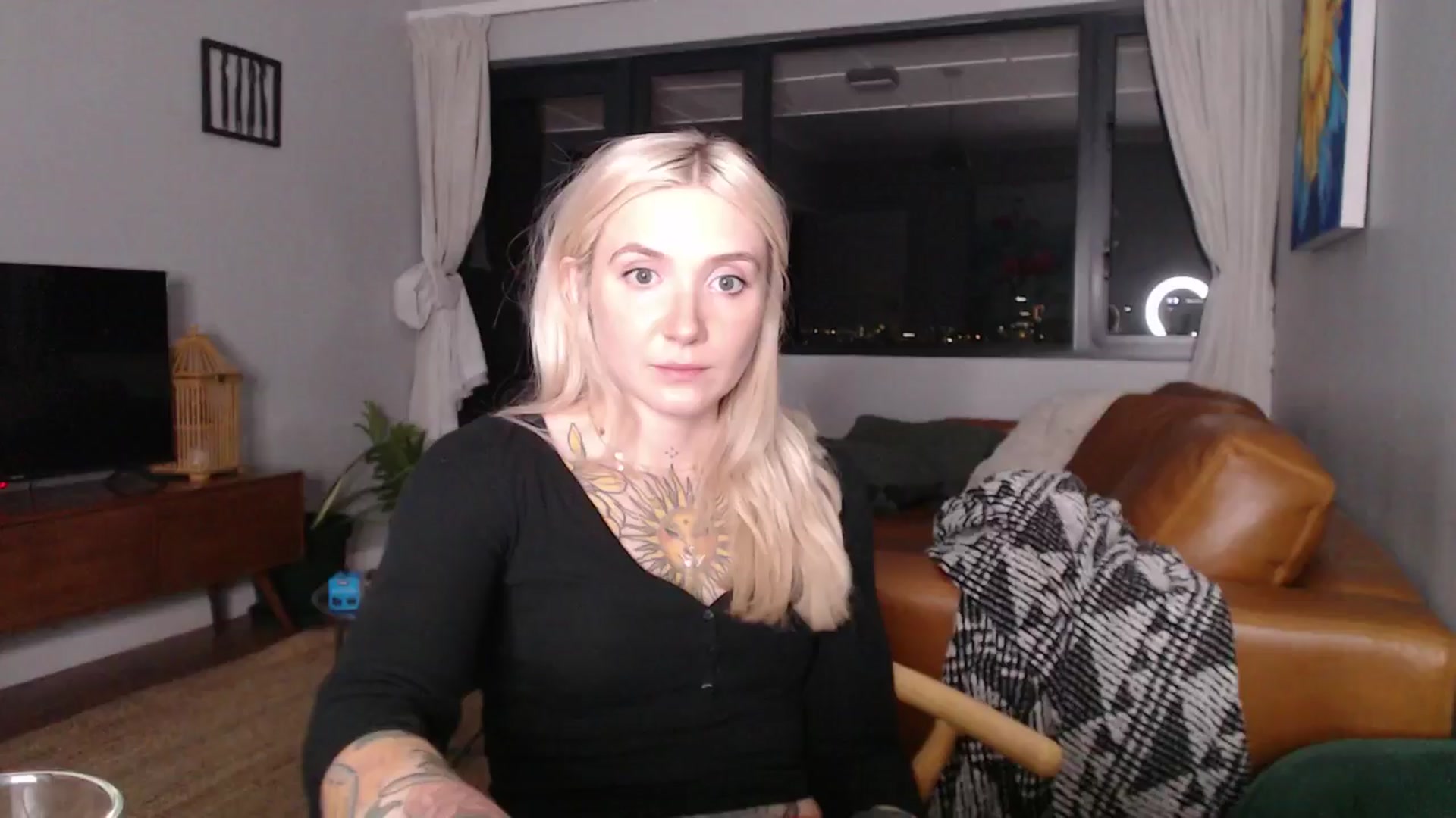 Gallery image thumbnail from Tattoo_bbgirl's myfreecams stream on, 11/12/2024, 19:34 image 1 of 20