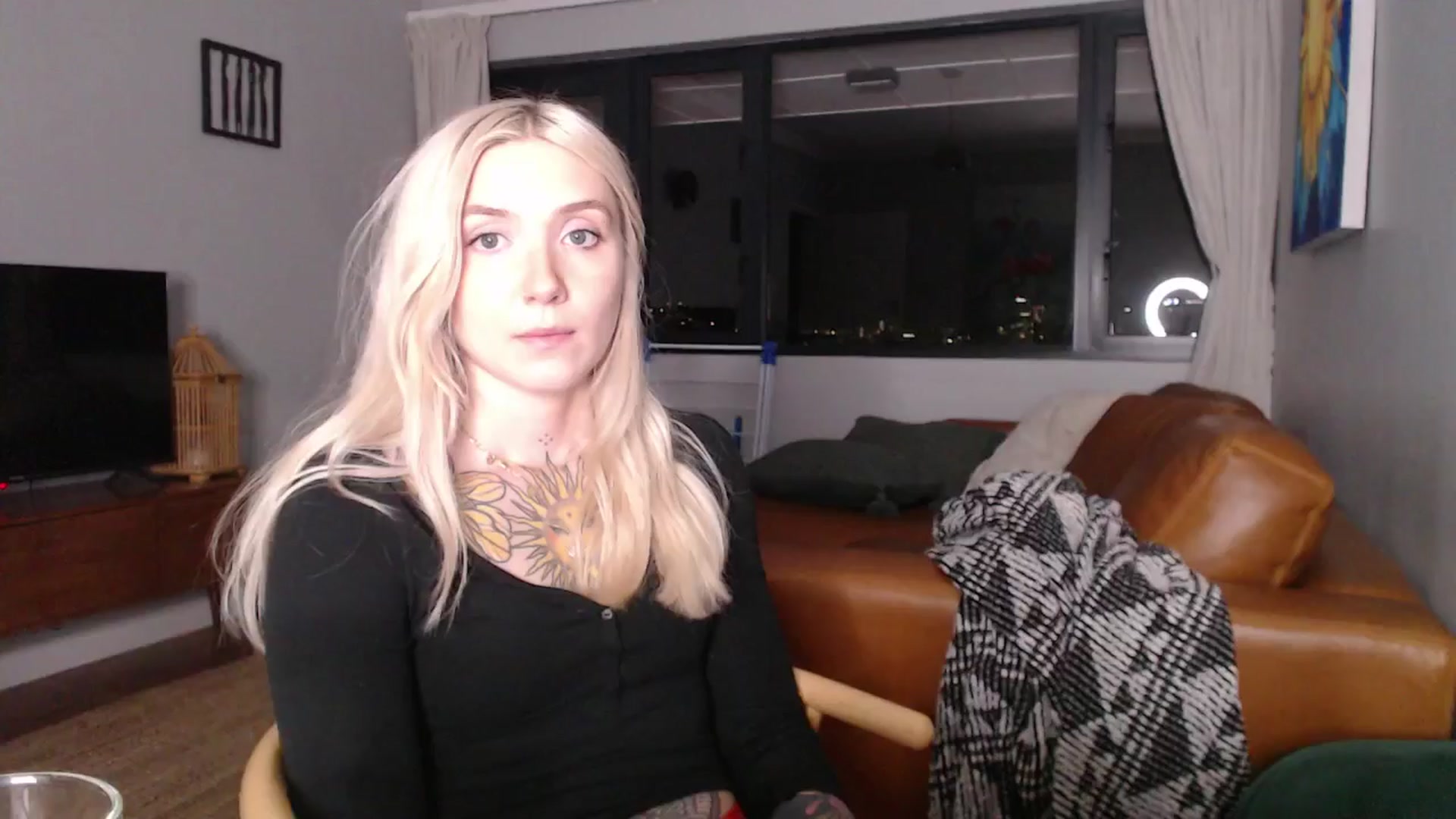 Gallery image thumbnail from Tattoo_bbgirl's myfreecams stream on, 11/12/2024, 19:34 image 14 of 20