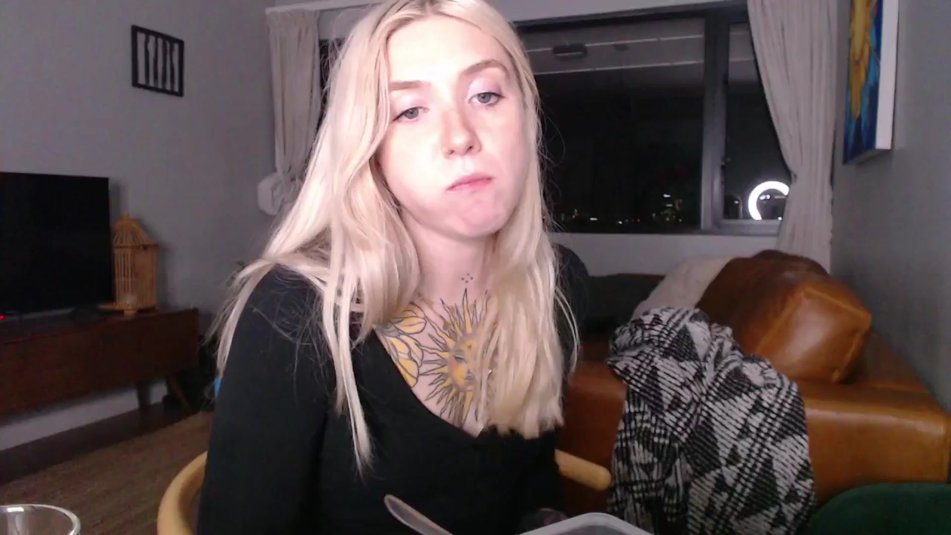 Gallery image thumbnail from Tattoo_bbgirl's myfreecams stream on, 11/12/2024, 19:34 image 9 of 20