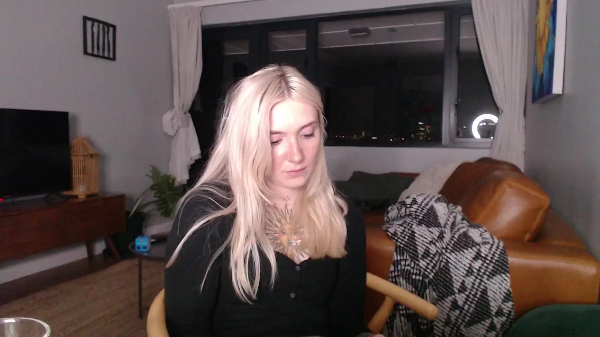 Gallery image thumbnail from Tattoo_bbgirl's myfreecams stream on, 11/12/2024, 19:34 image 2 of 20