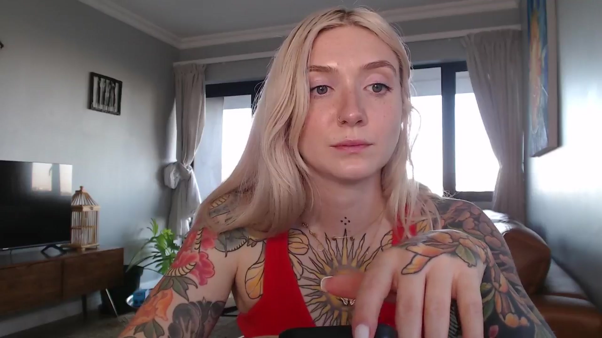 Gallery image thumbnail from Tattoo_bbgirl's myfreecams stream on, 11/13/2024, 20:04 image 8 of 20