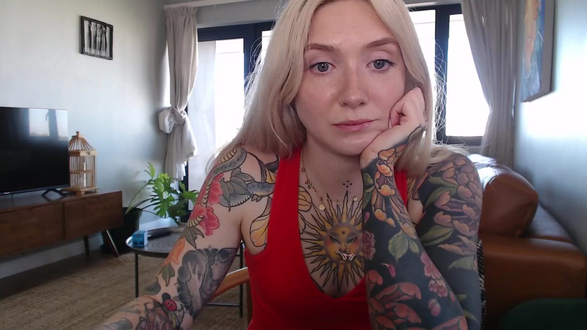 Gallery image thumbnail from Tattoo_bbgirl's myfreecams stream on, 11/13/2024, 20:04 image 2 of 20